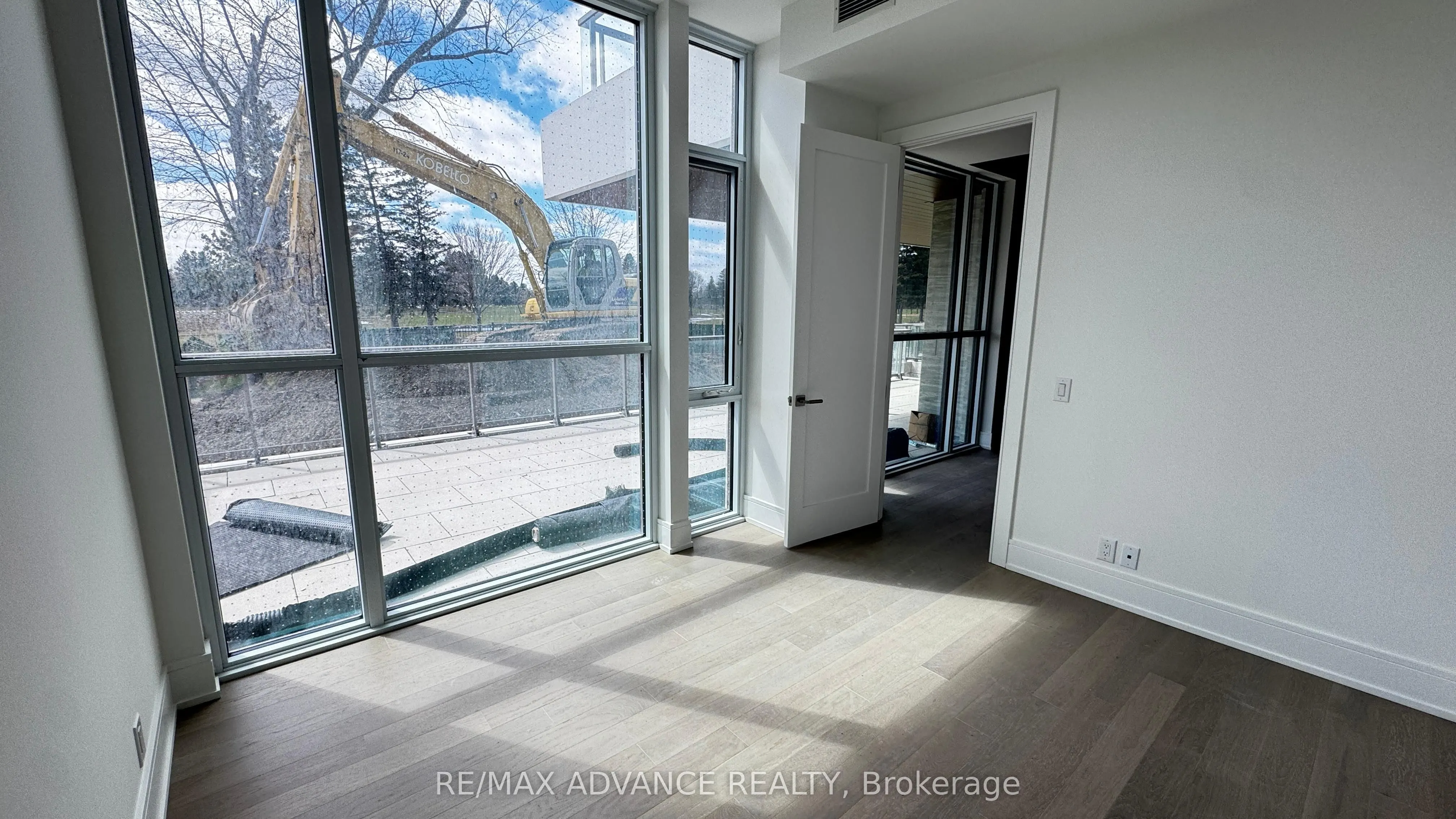399 Royal Orchard Boulevard, #GL17