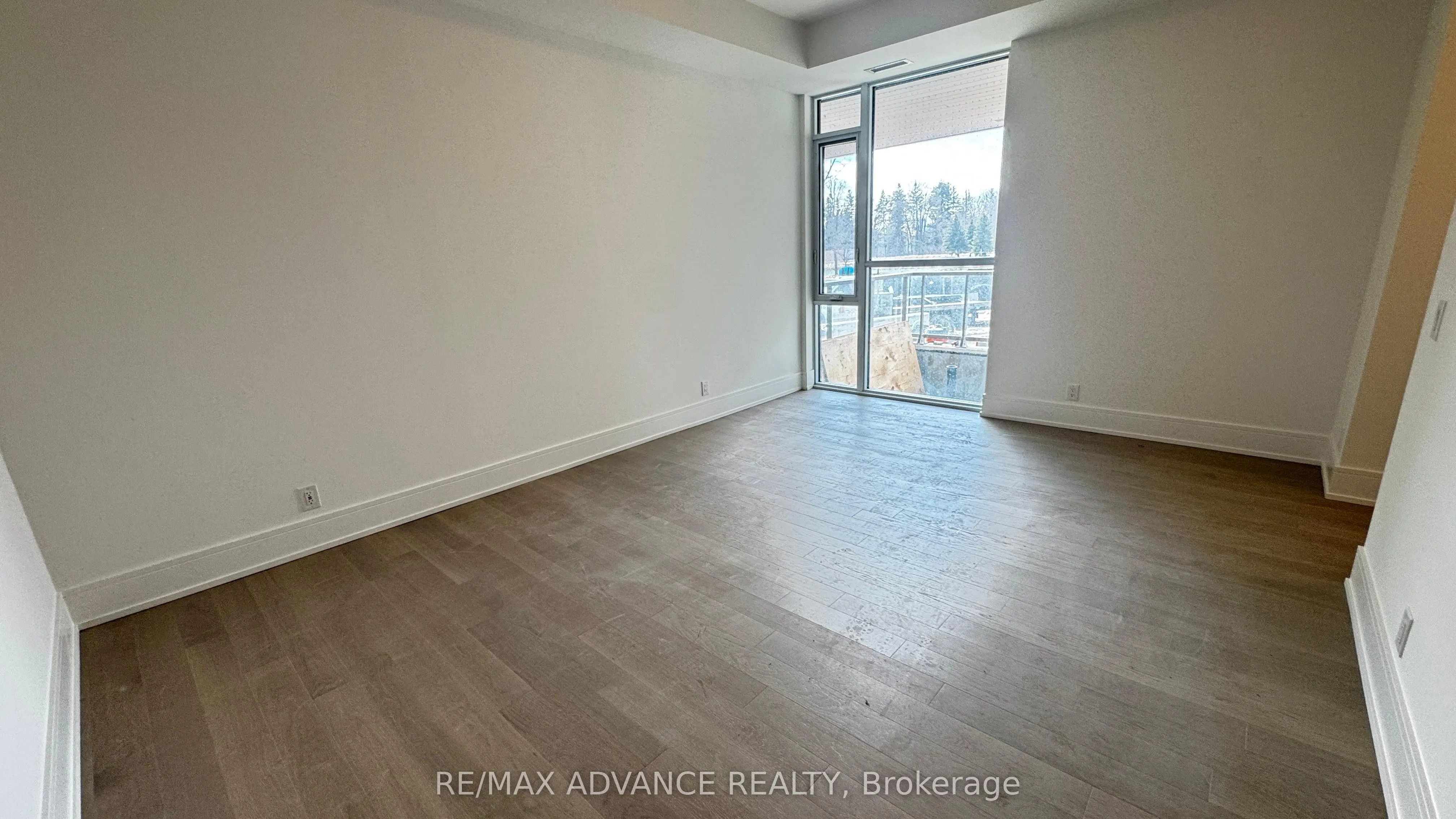 399 Royal Orchard Boulevard, #GL17