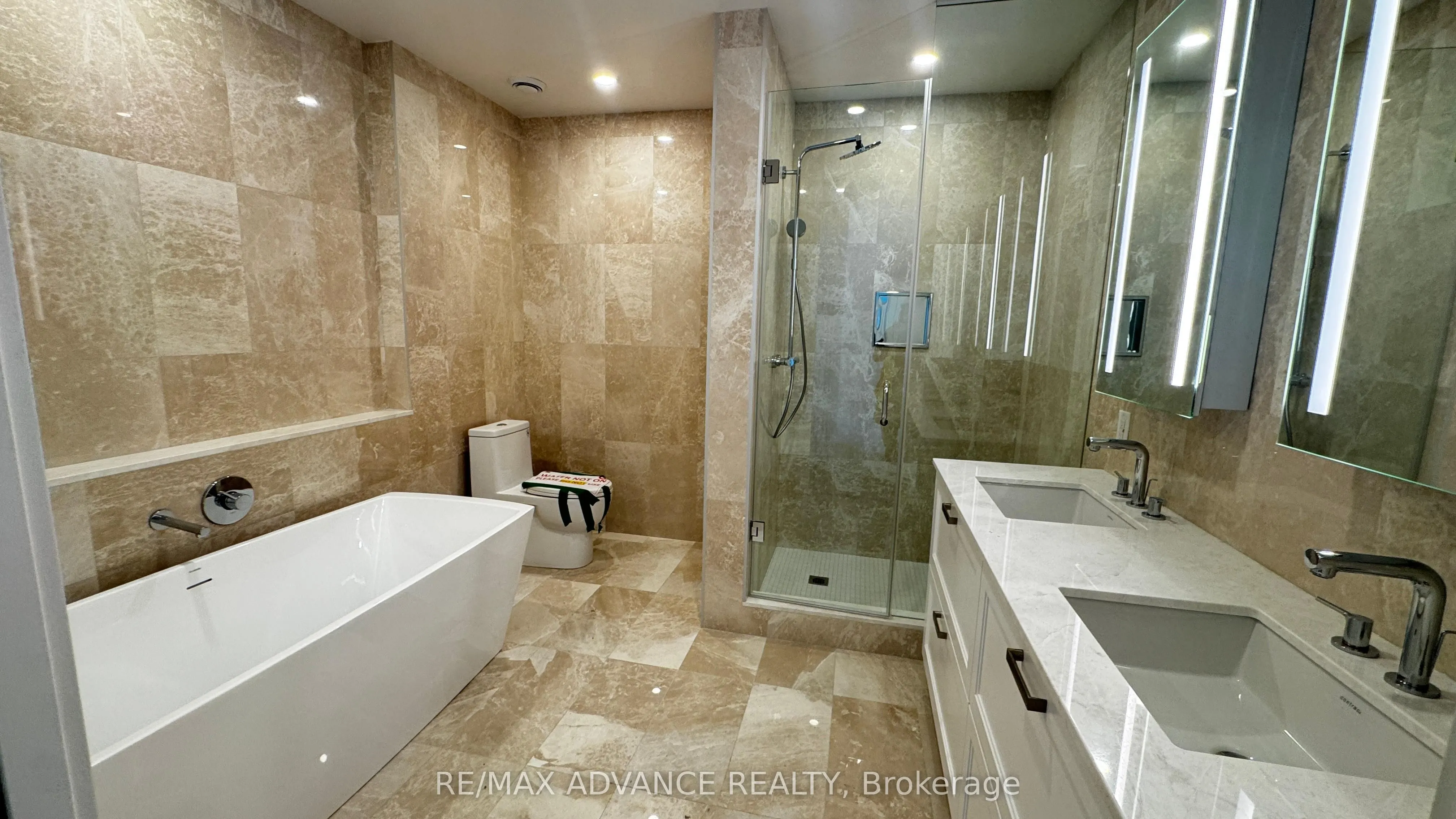 399 Royal Orchard Boulevard, #GL17