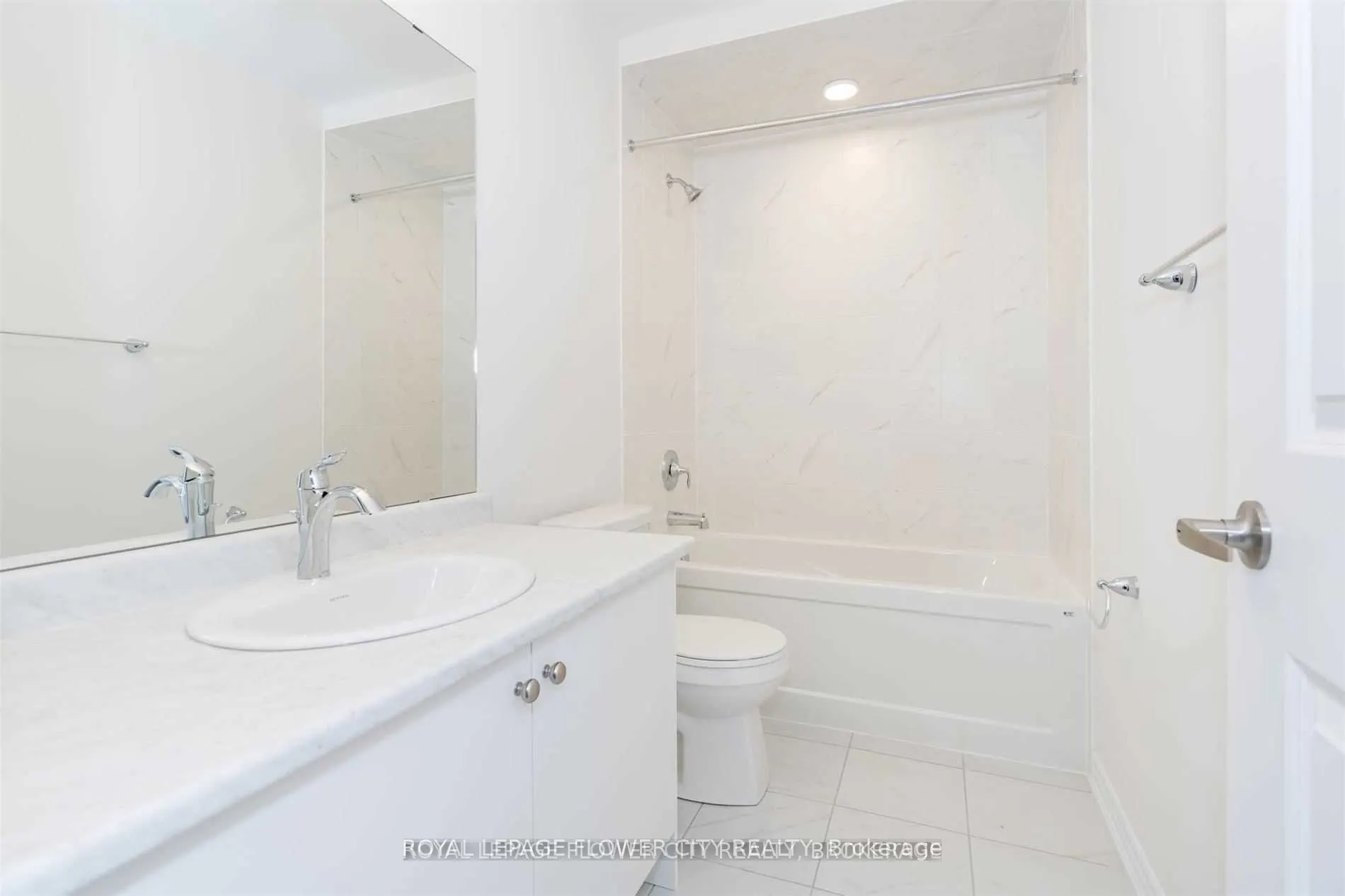 2282 Grainger Loop