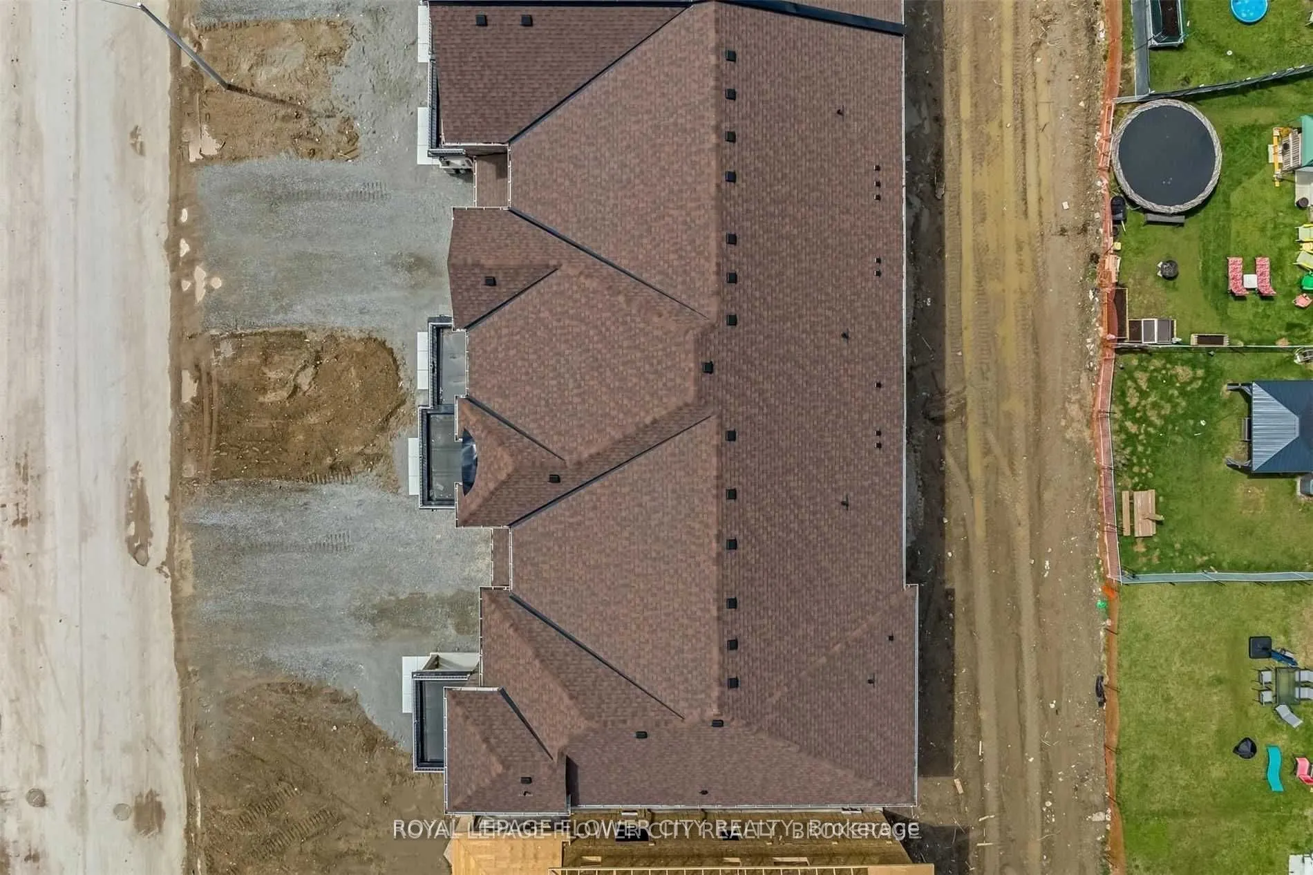 2282 Grainger Loop