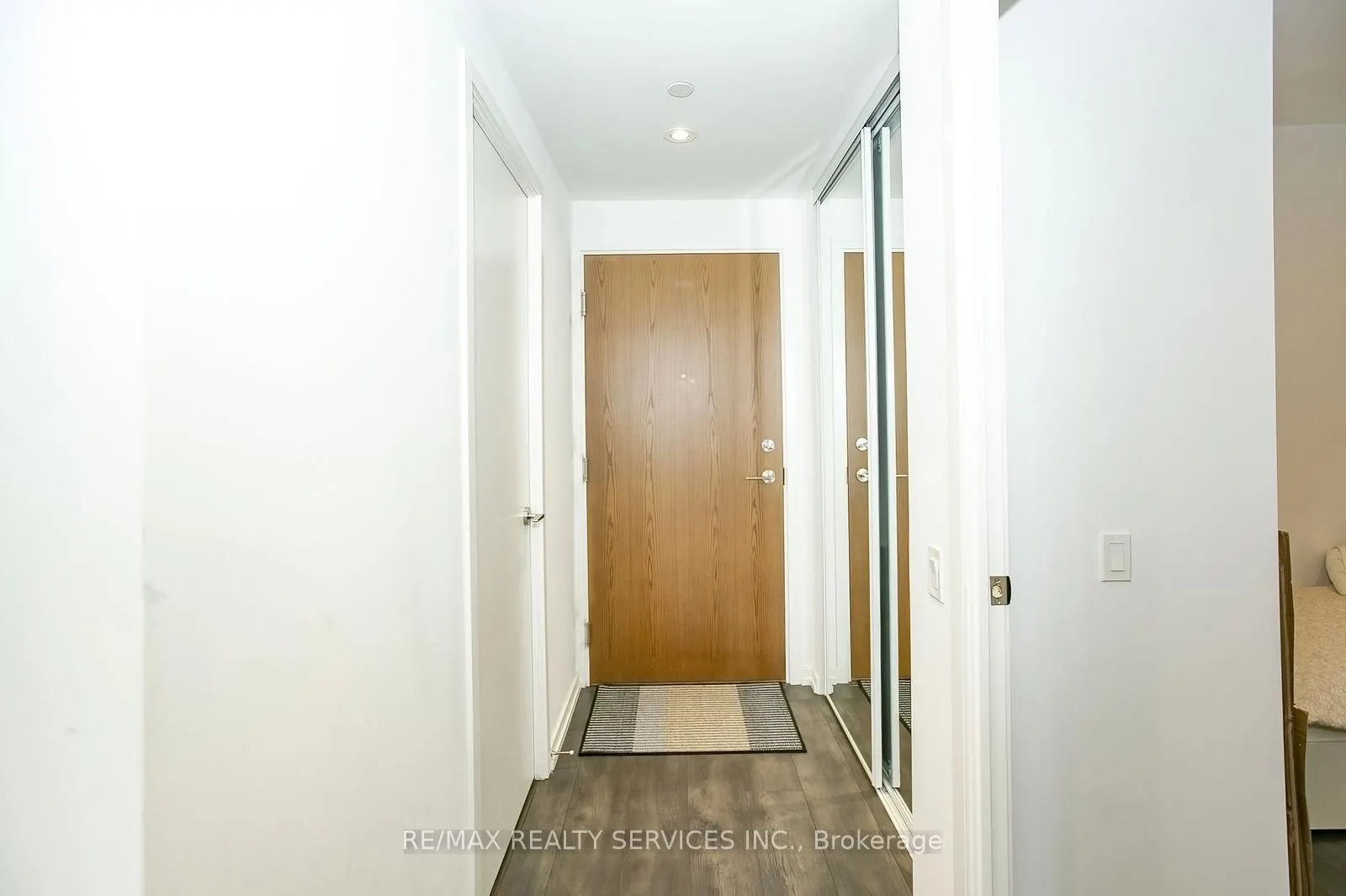 1000 Portage Parkway, #5007
