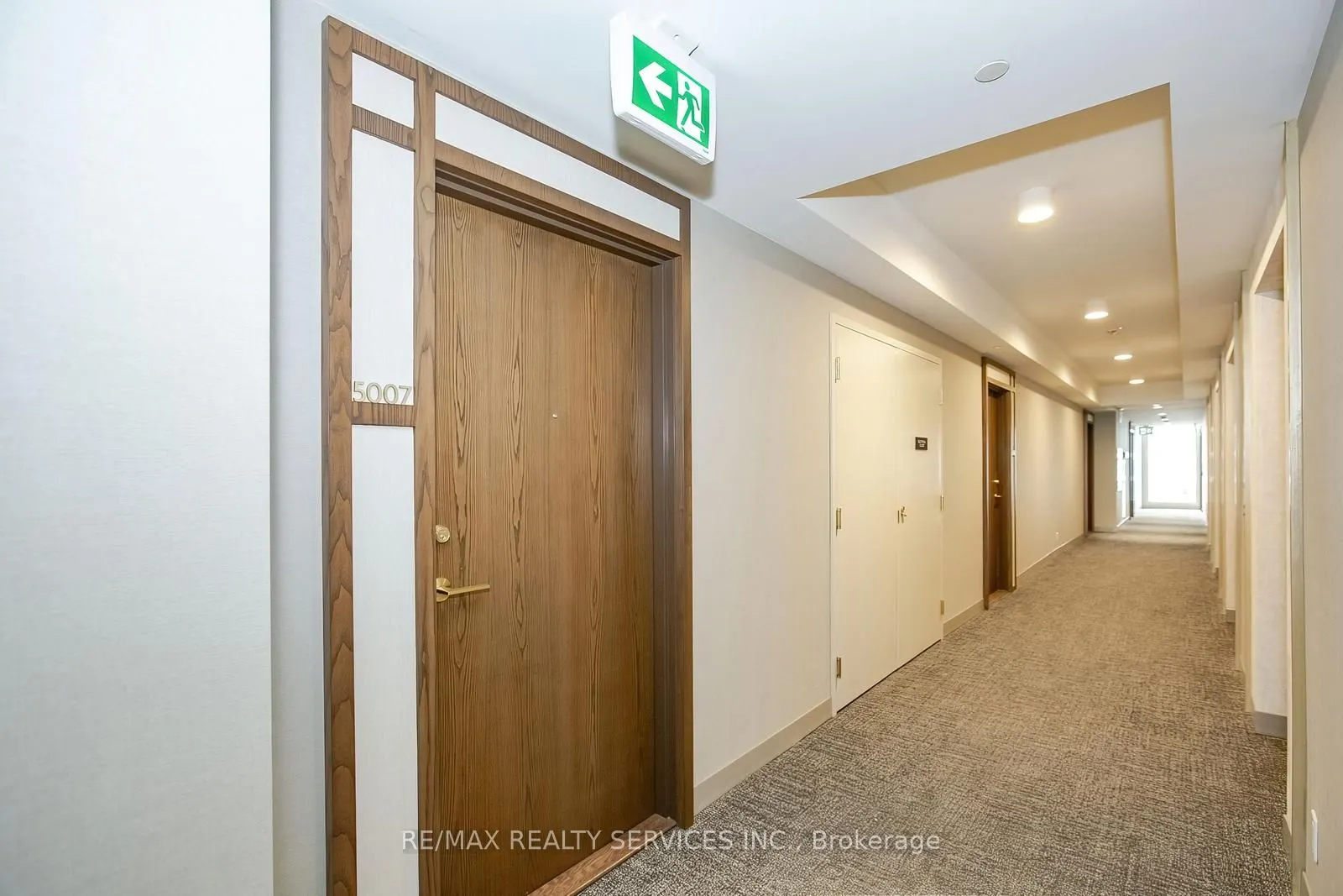 1000 Portage Parkway, #5007