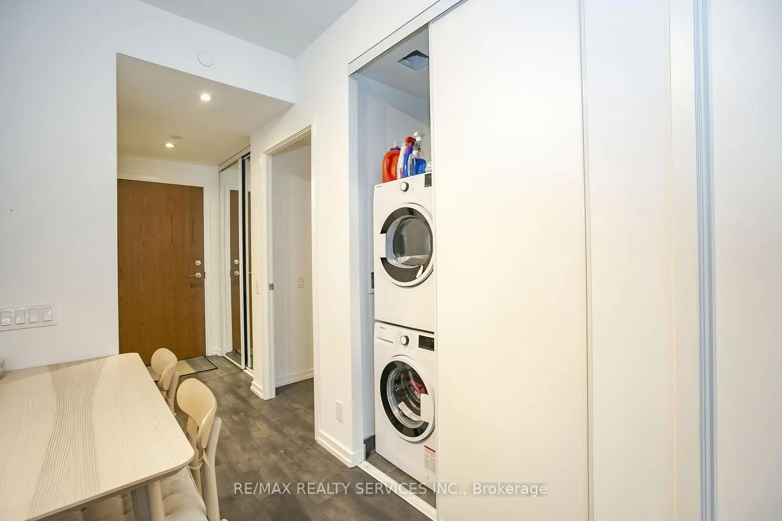 1000 Portage Parkway, #5007