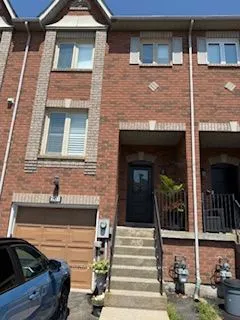 201 Kelso Crescent, #Main