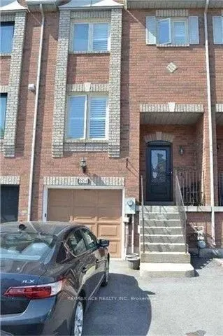 201 Kelso Crescent, #Main