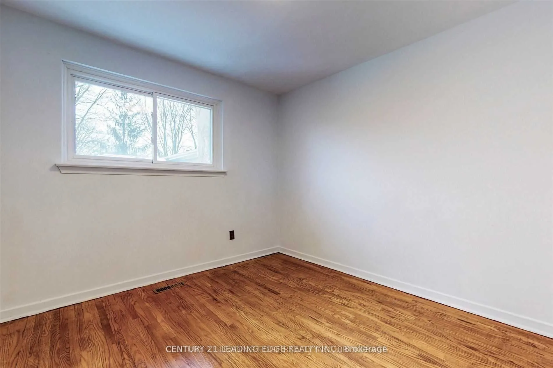 6 Jeremy Drive