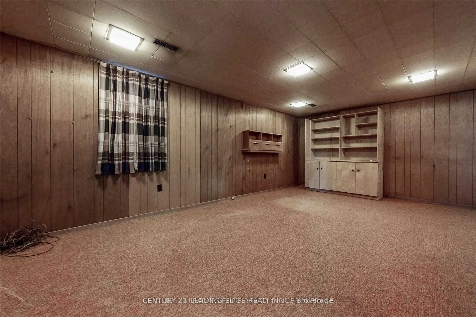 6 Jeremy Drive