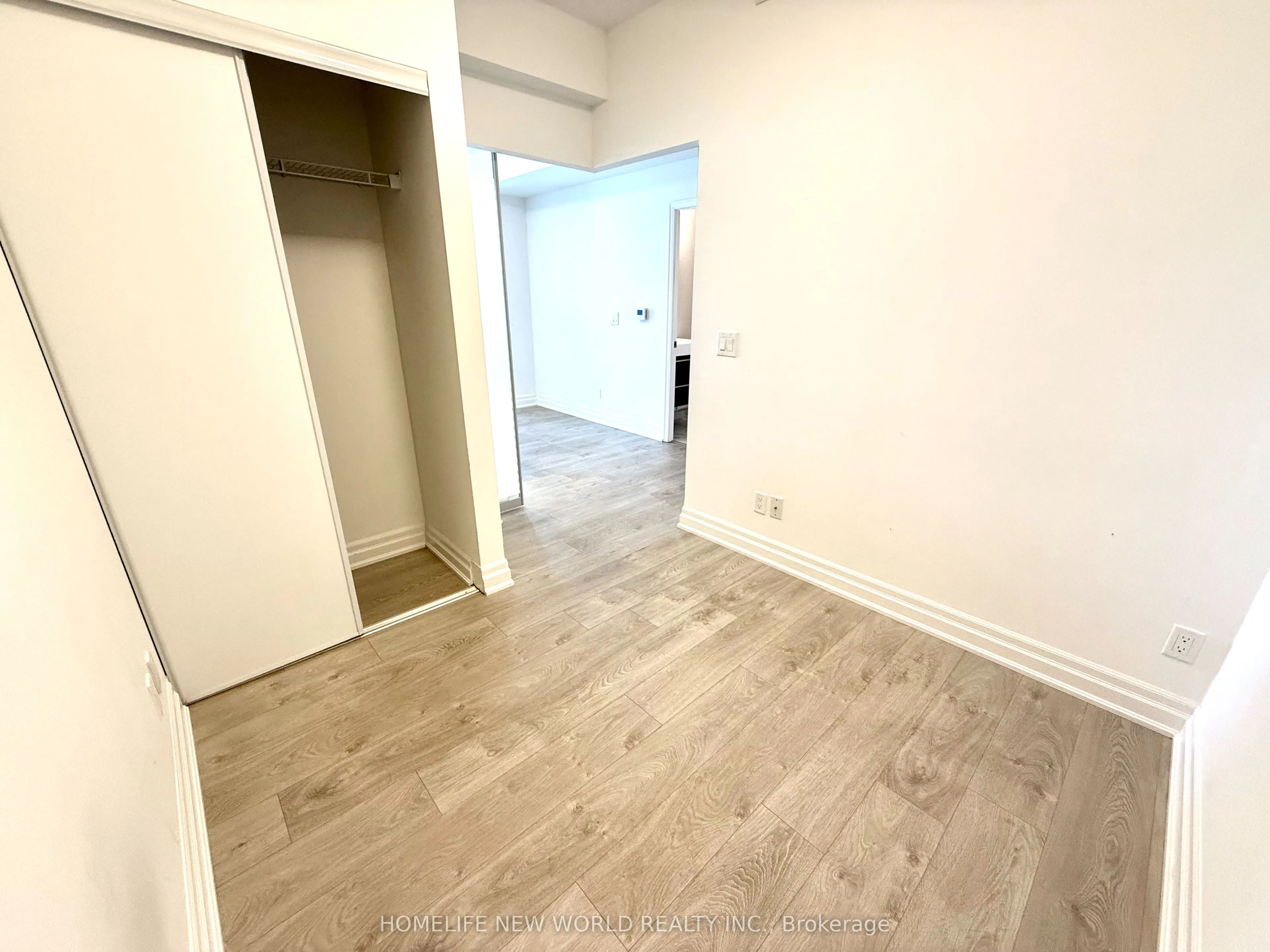8 Rouge Valley Drive W, #803B