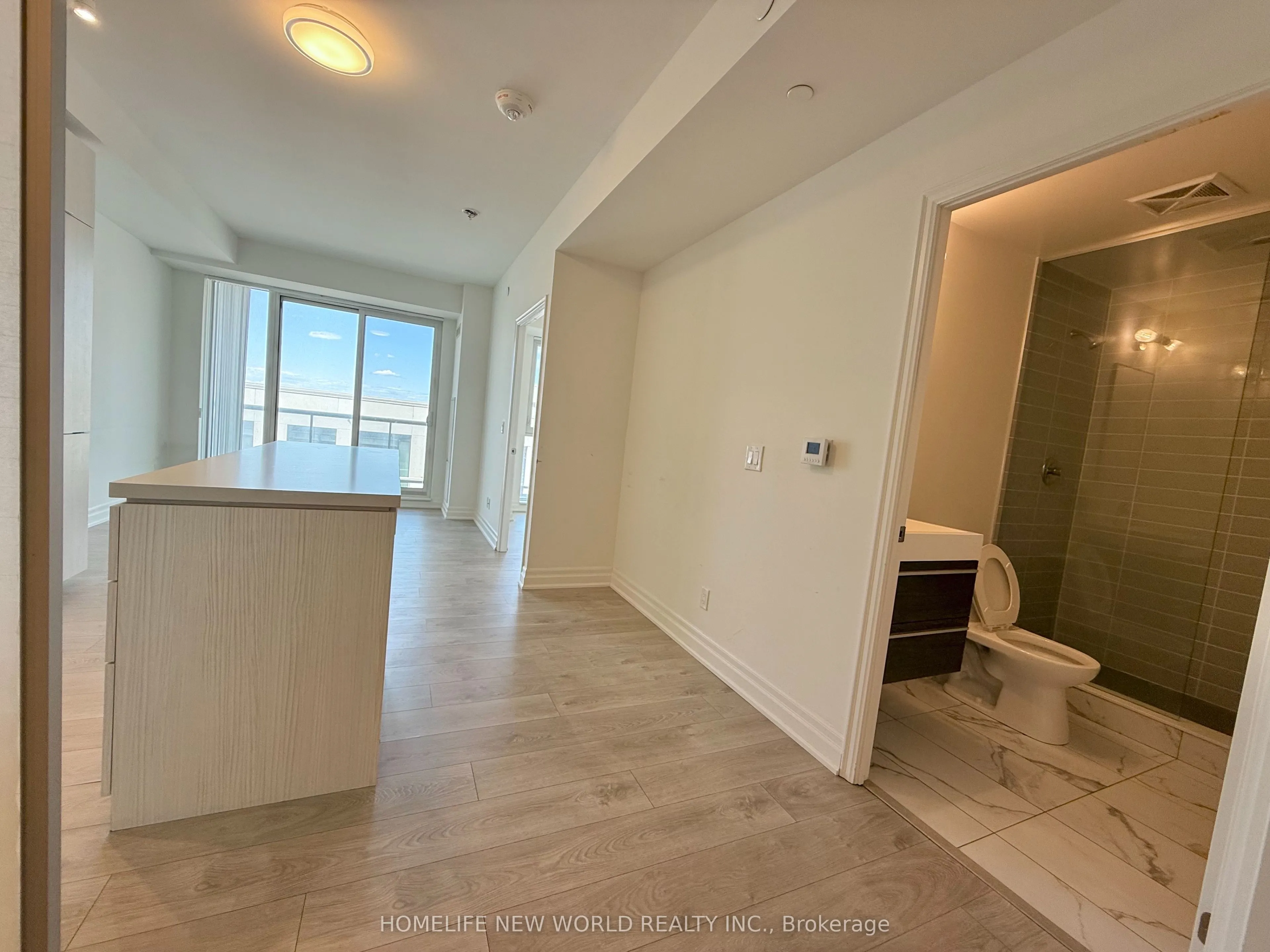 8 Rouge Valley Drive W, #803B