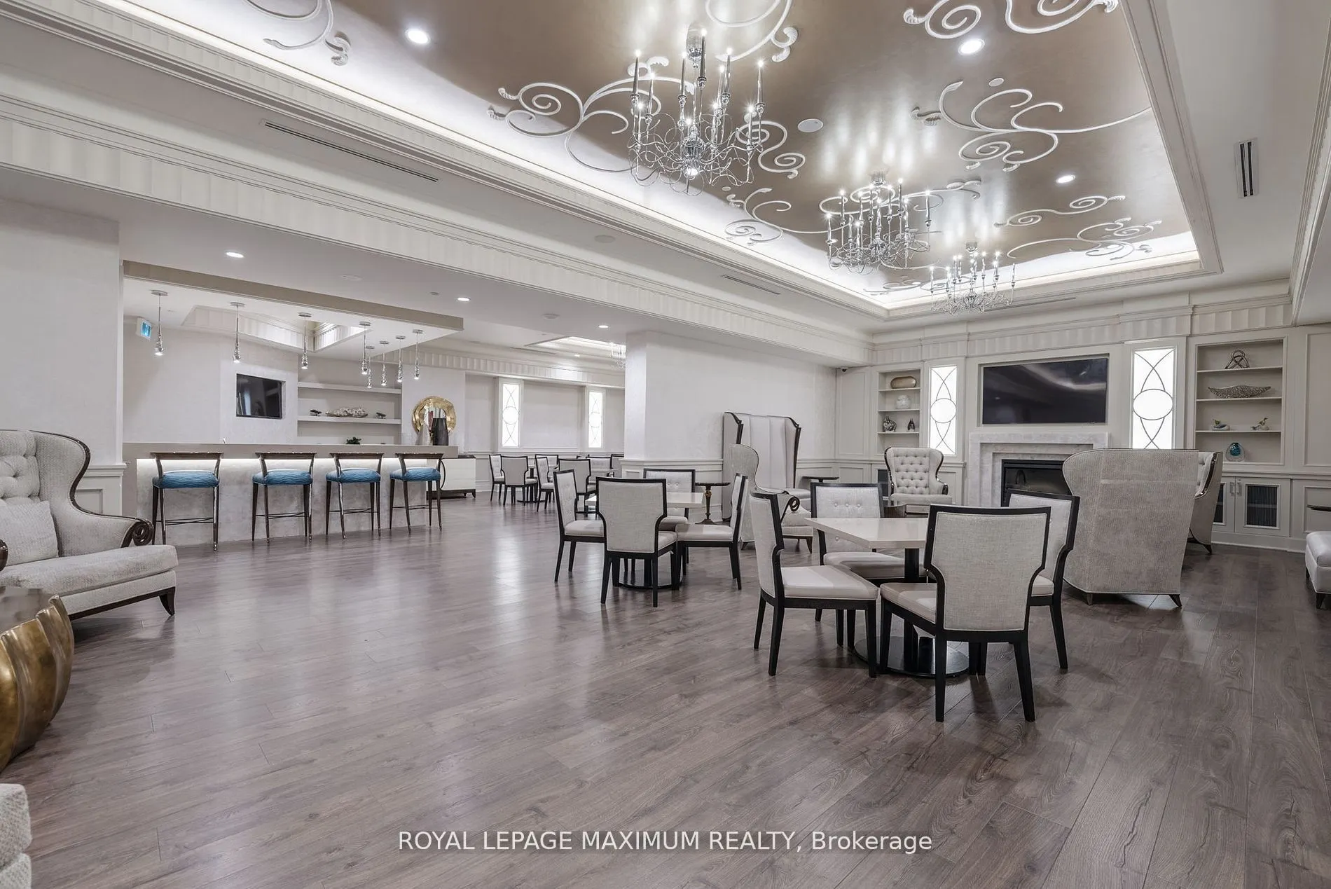 9075 Jane Street, #1804