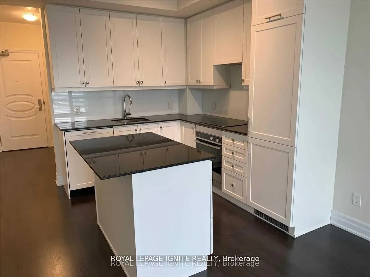 9085 Jane Street, #1401