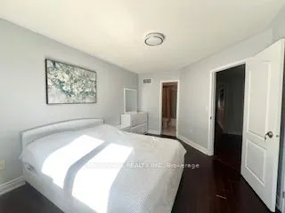 35 Glenbrook Drive