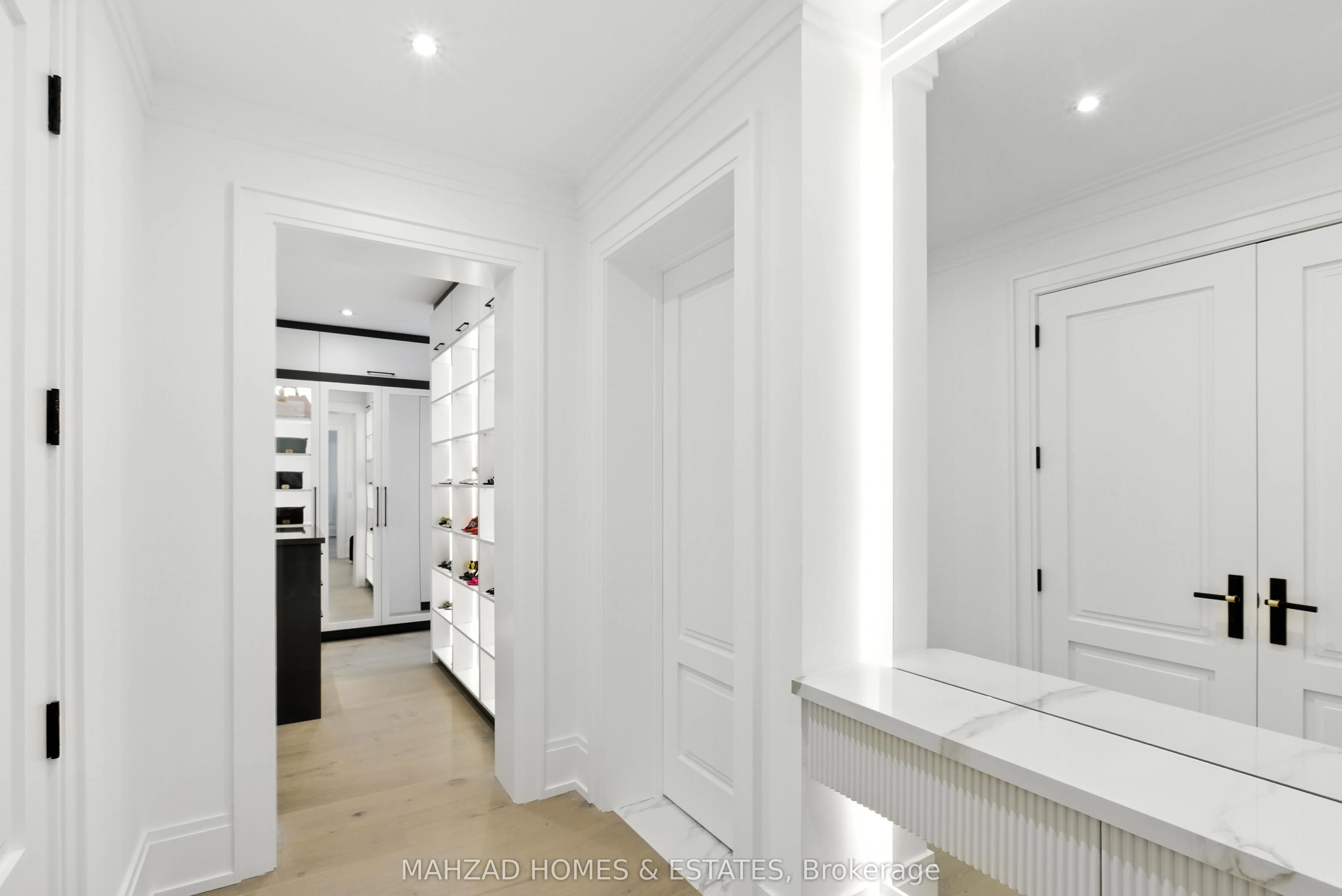 30 B Scott Drive