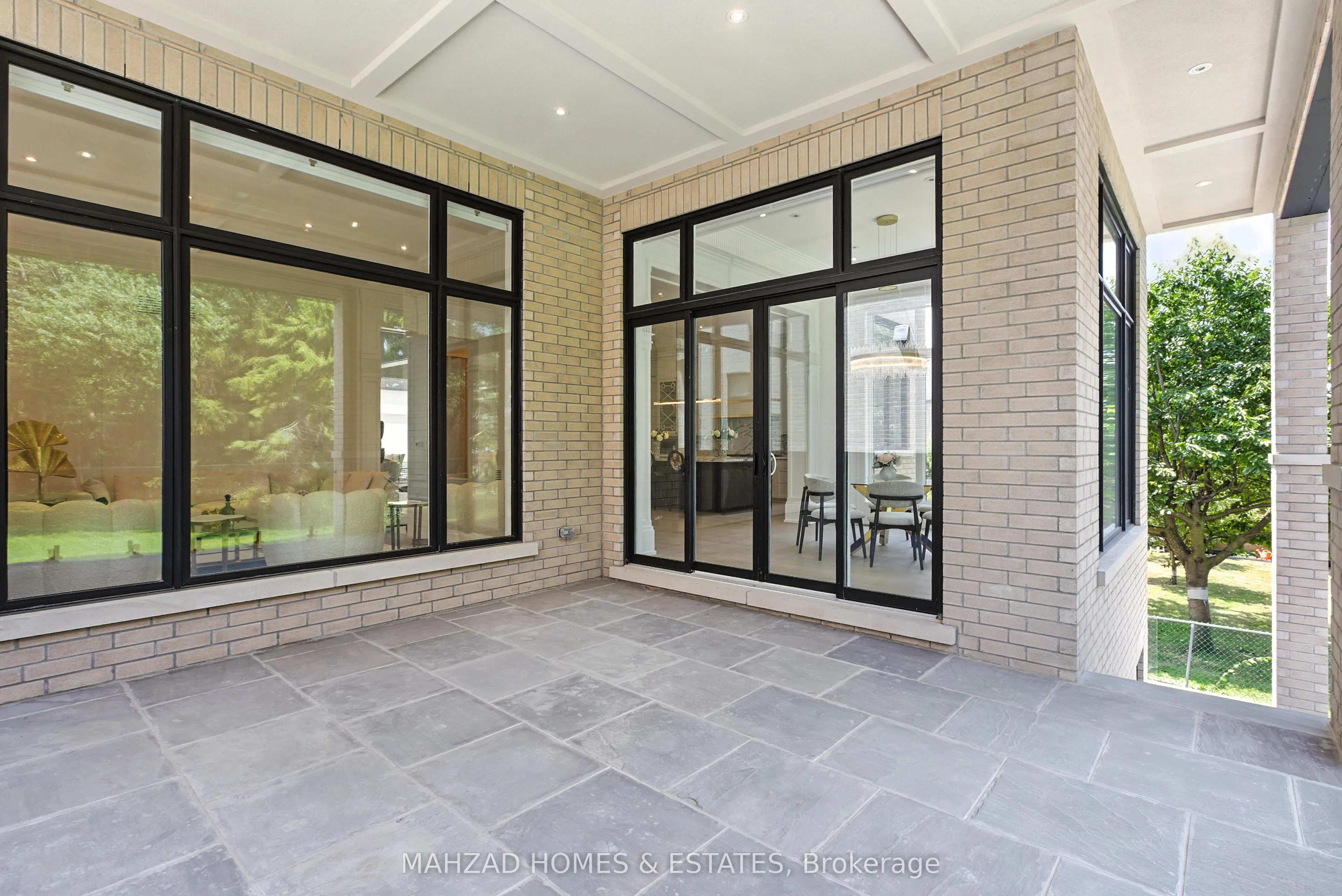 30 B Scott Drive