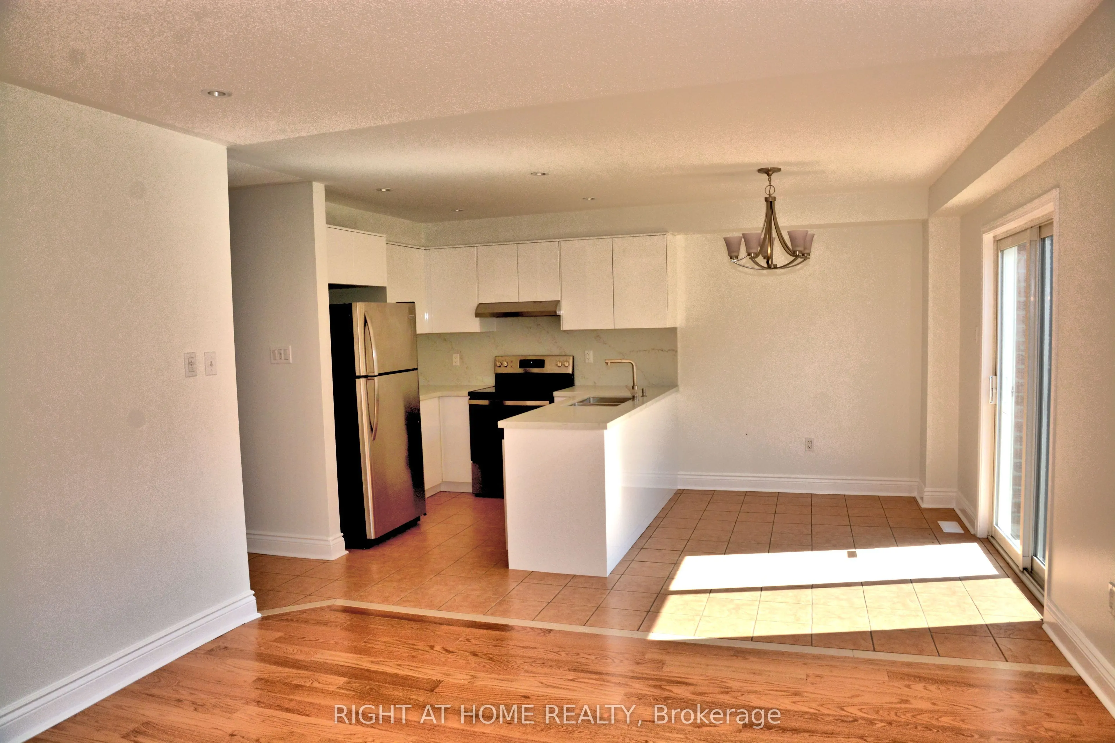 242 Flagstone Way