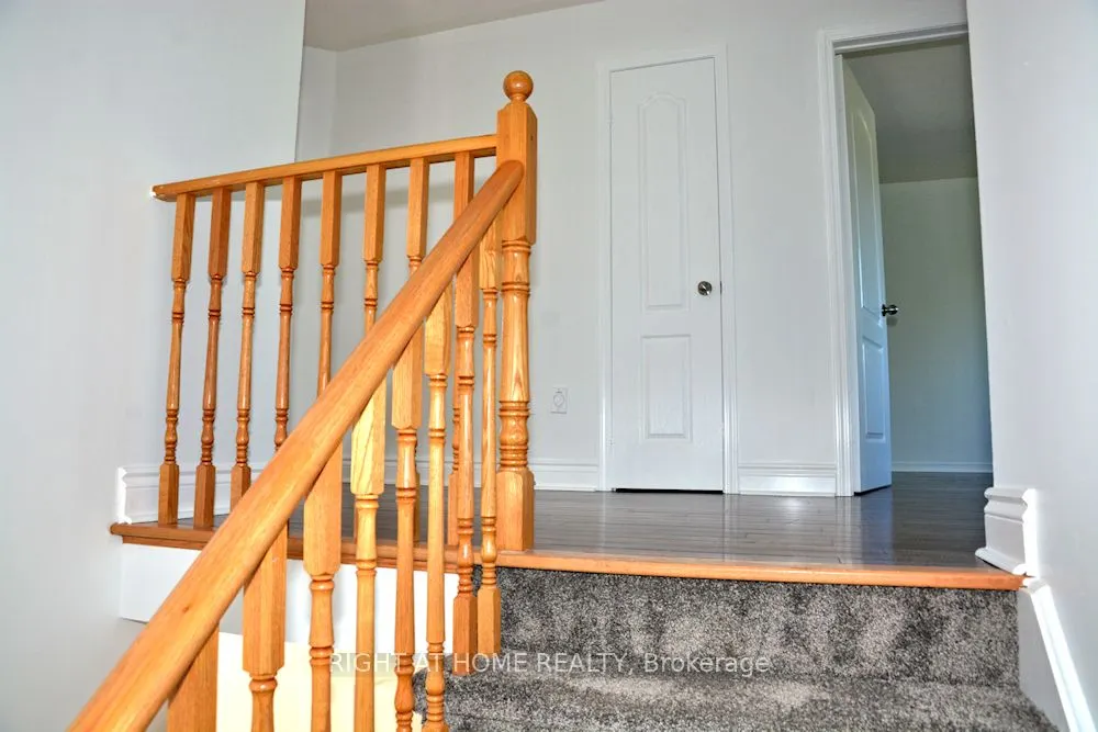 242 Flagstone Way