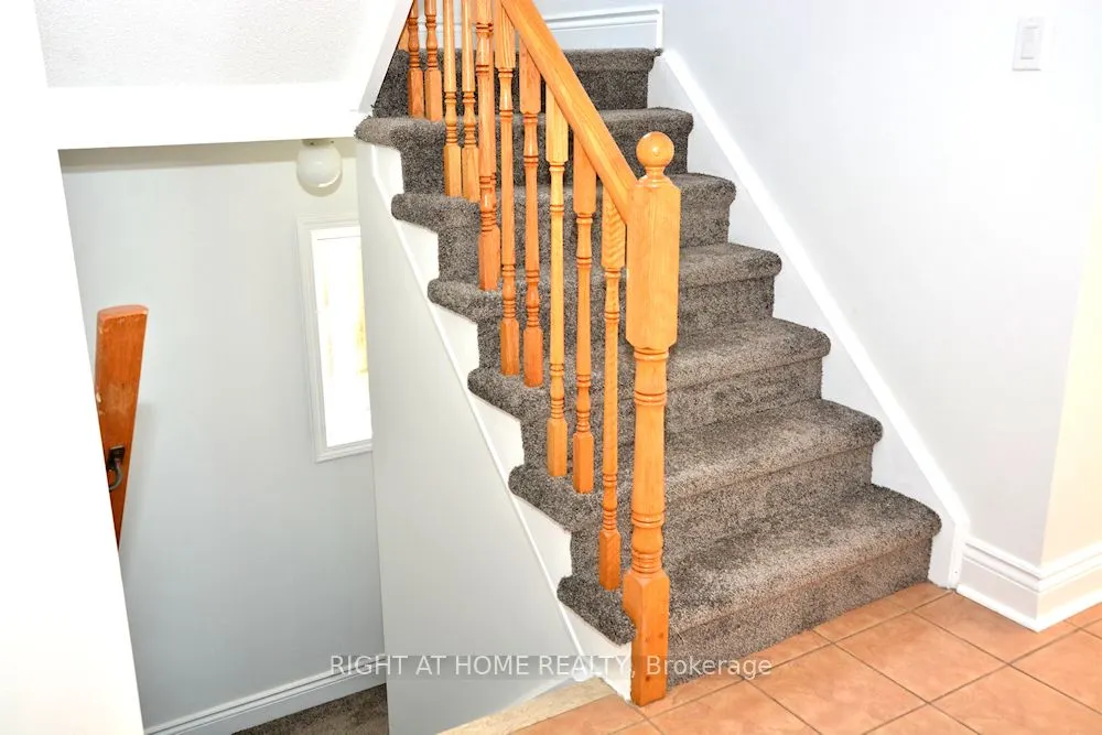 242 Flagstone Way
