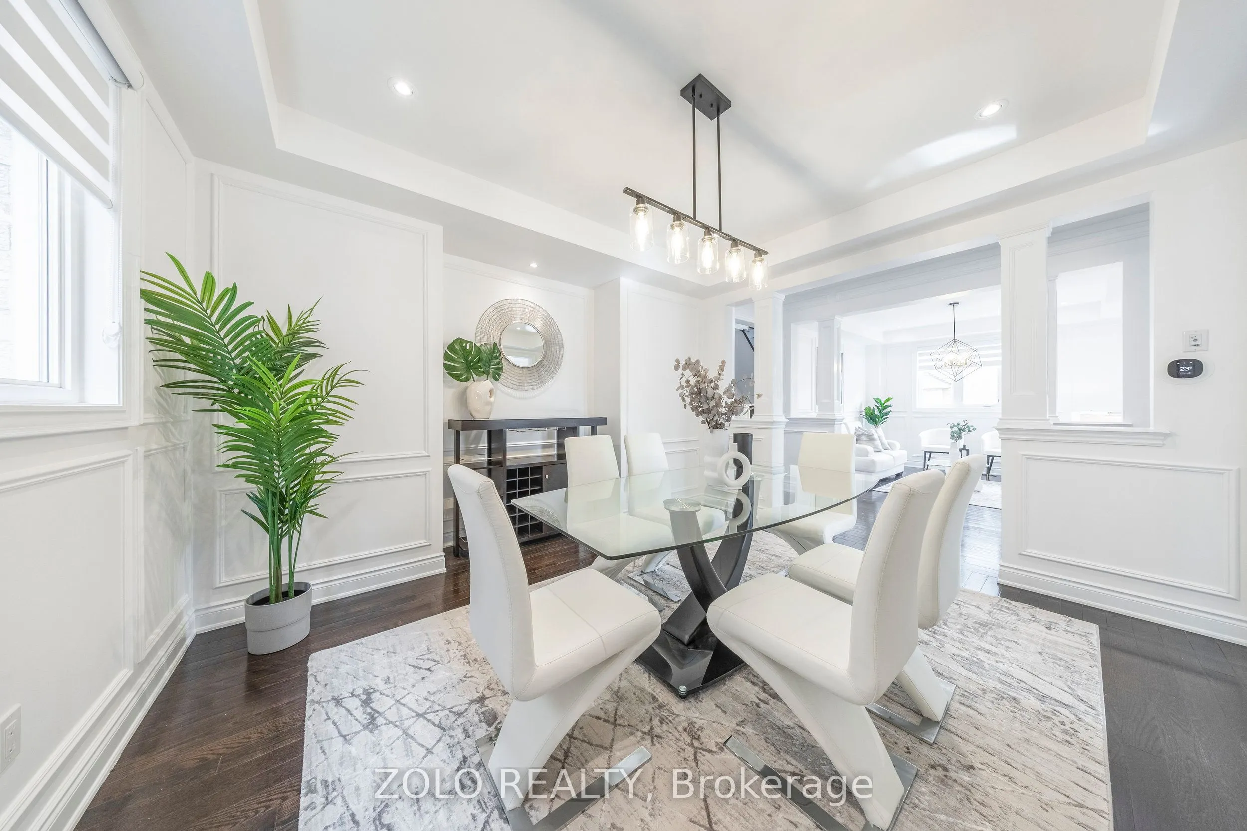 11 John Davis Gate