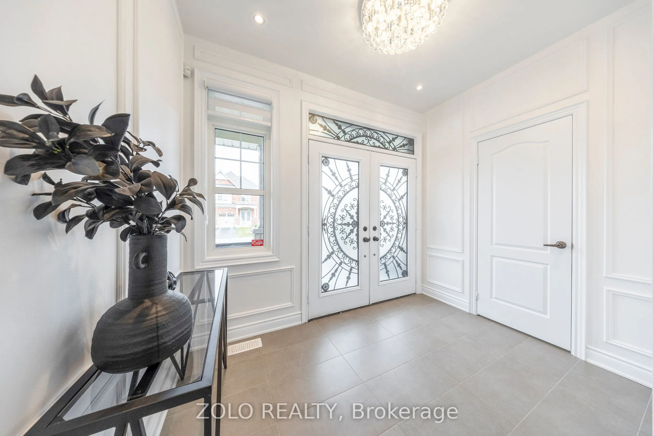 11 John Davis Gate