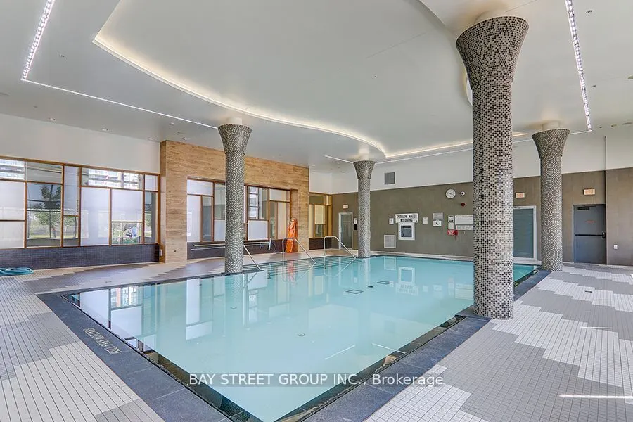 1 Uptown Drive, #1202