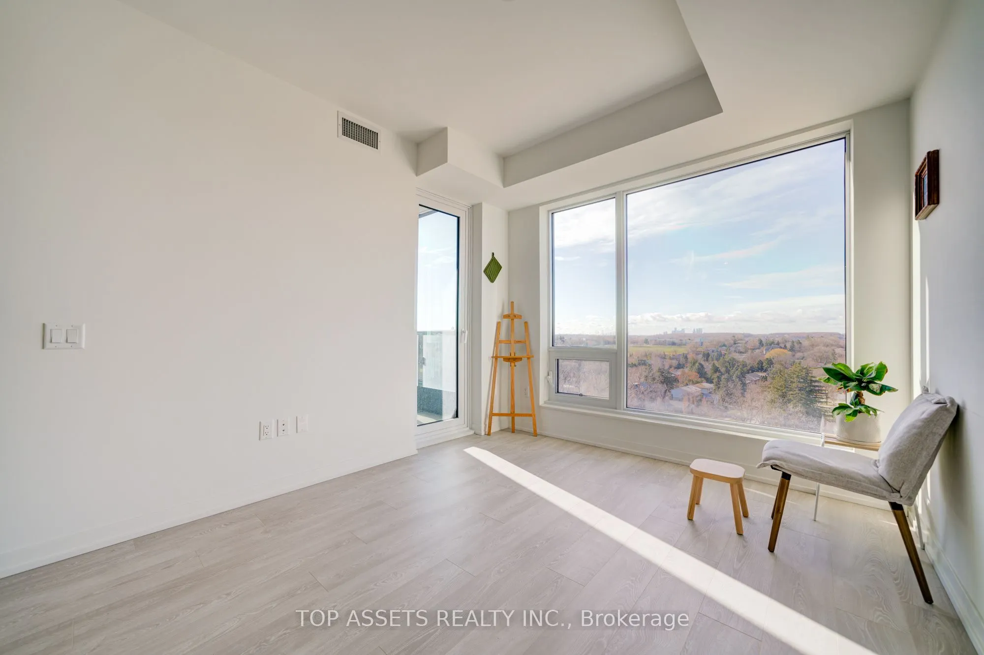 3 Rosewater Street, #910W