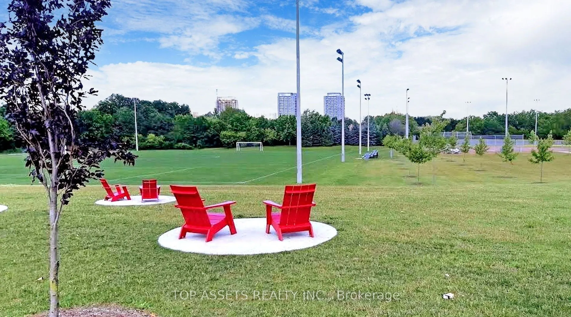 3 Rosewater Street, #910W
