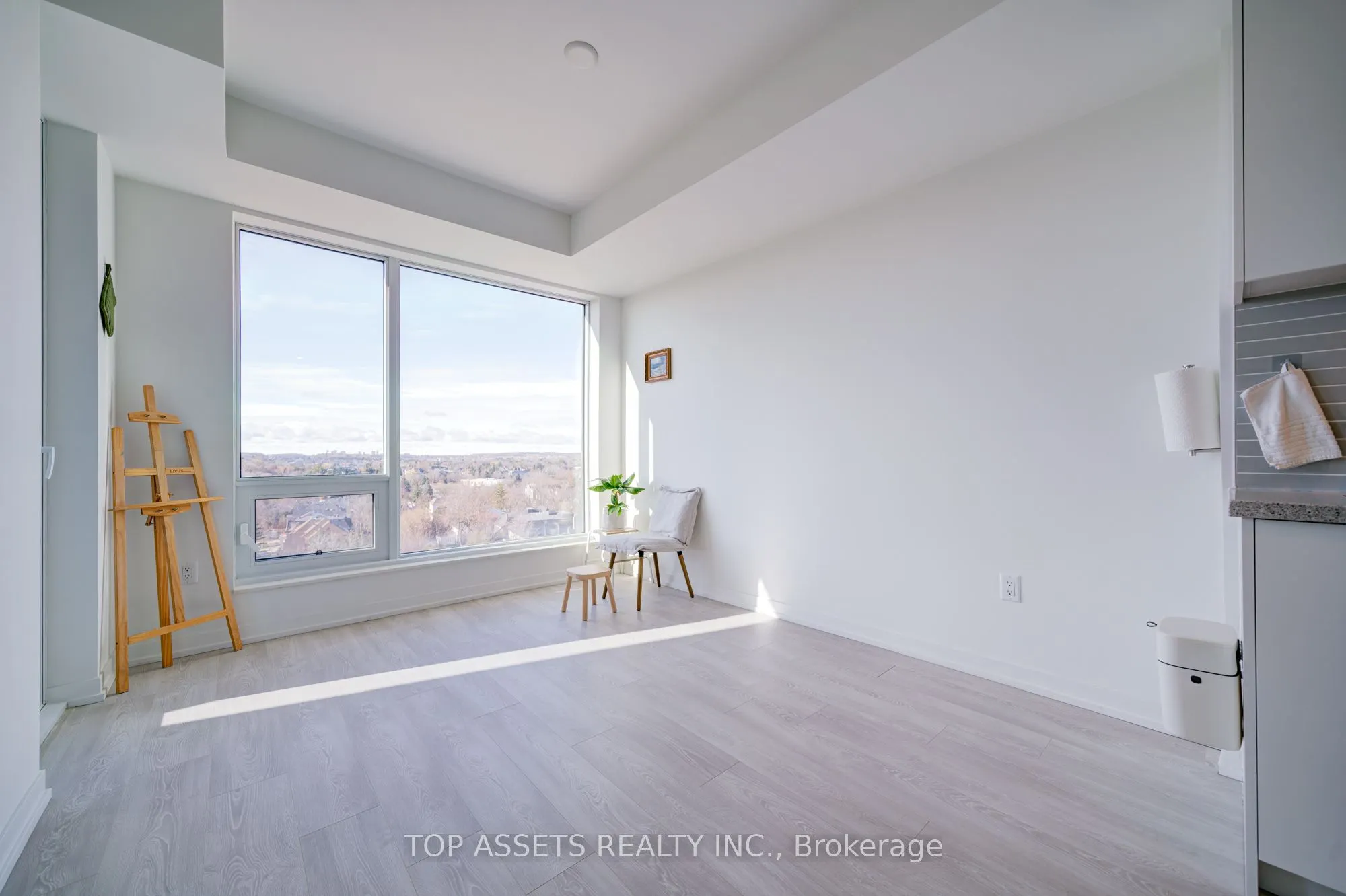3 Rosewater Street, #910W
