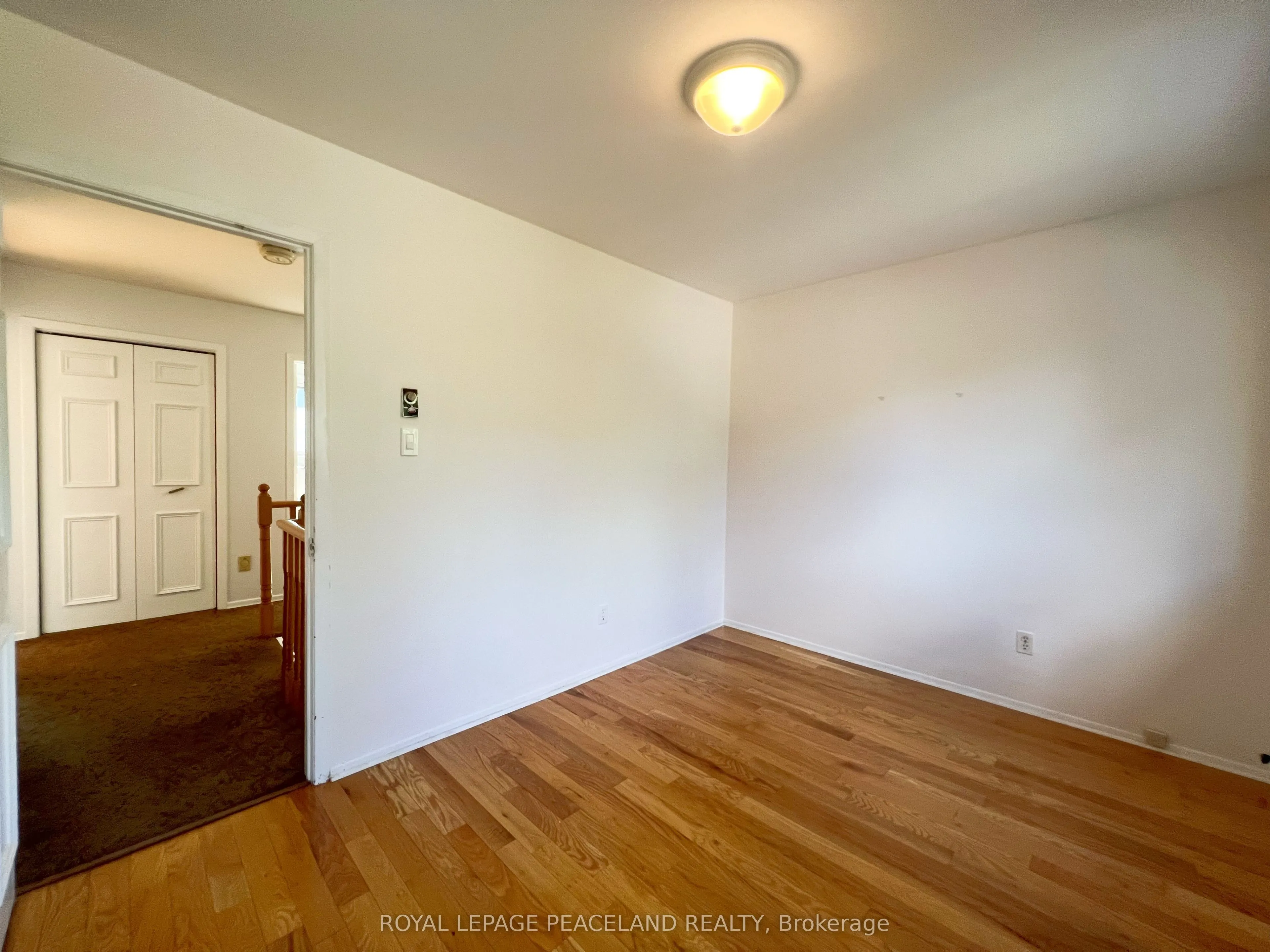 67 Emmeloord Crescent