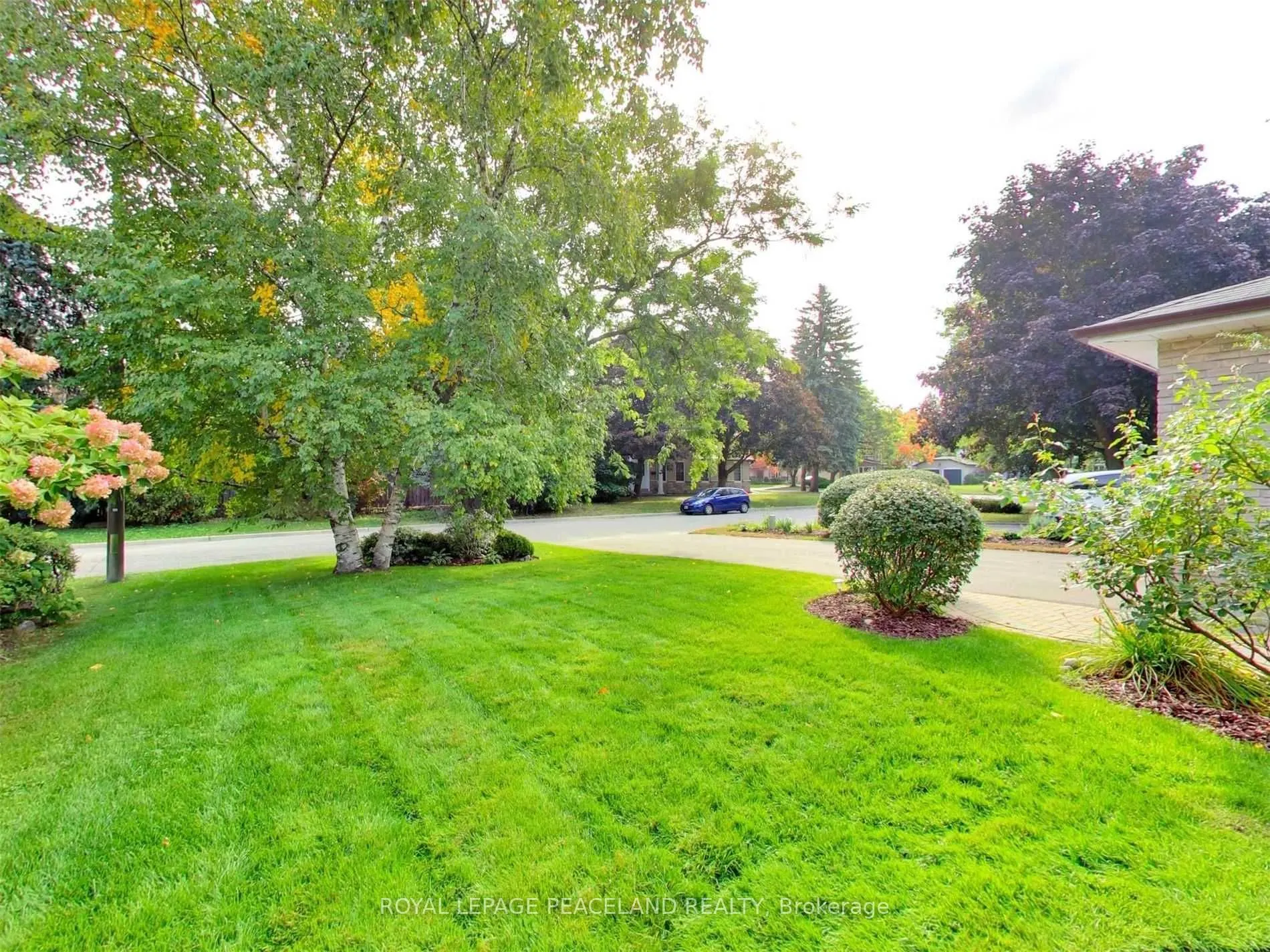 67 Emmeloord Crescent