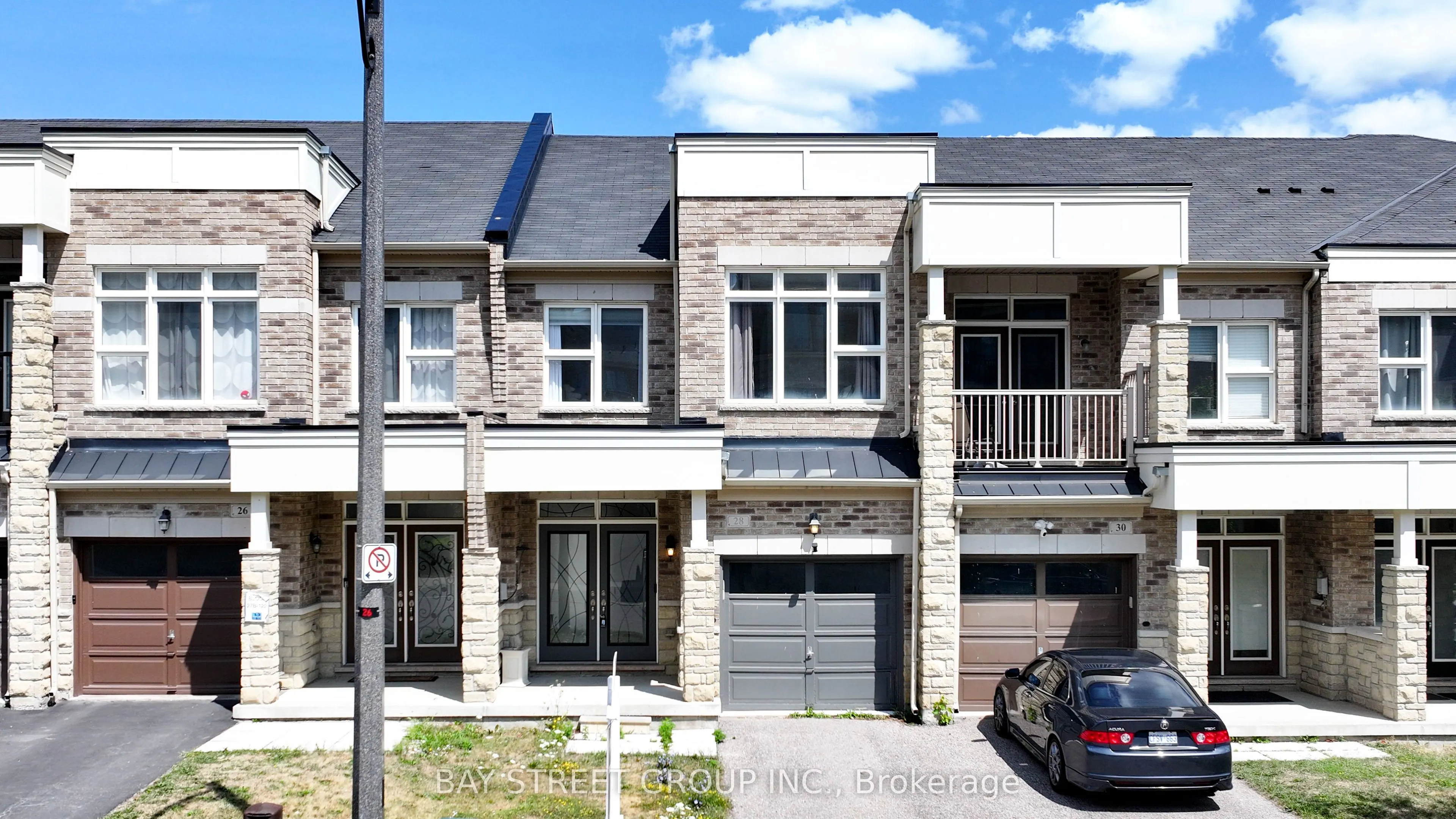 28 Rougeview Park Crescent