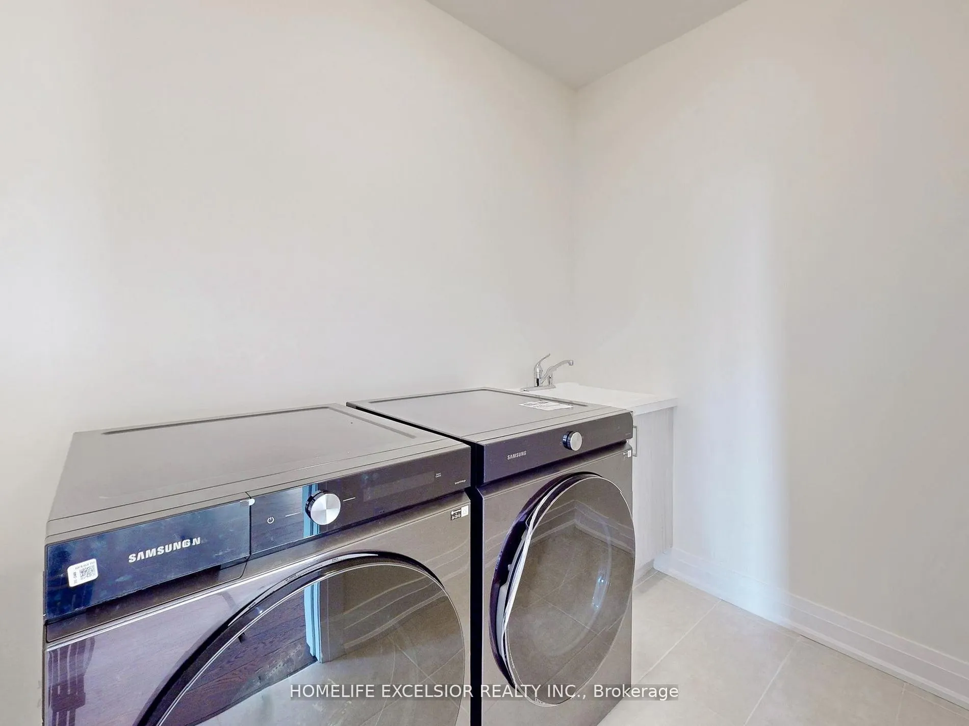 19 Aida Place