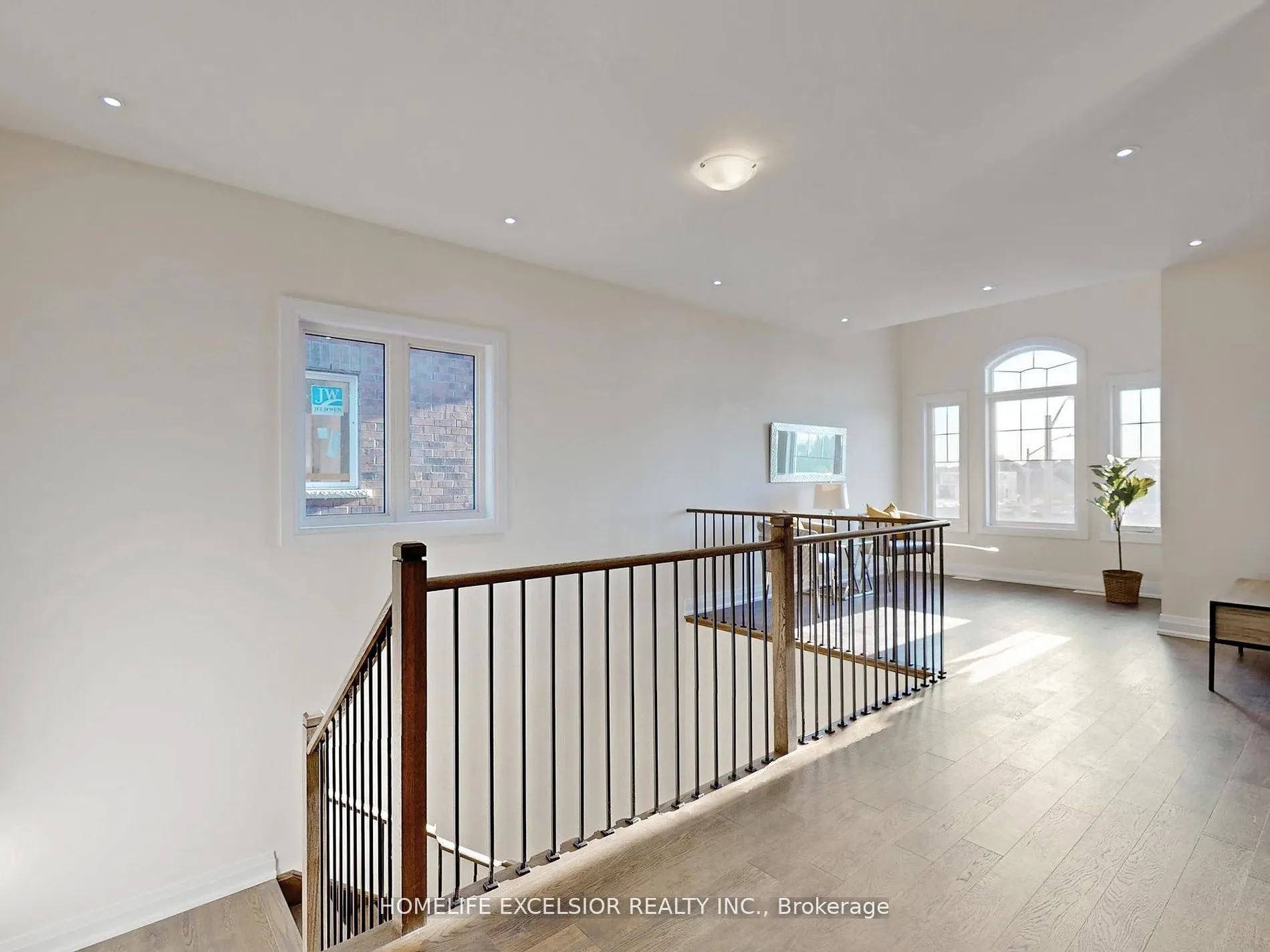 19 Aida Place