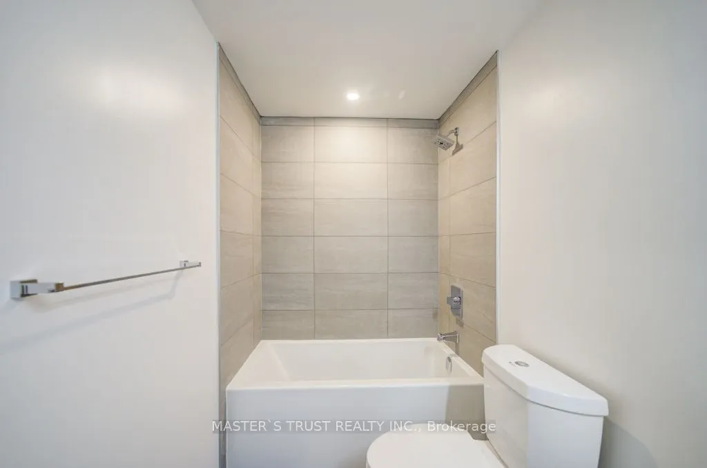 18 Water Walk Drive, #209