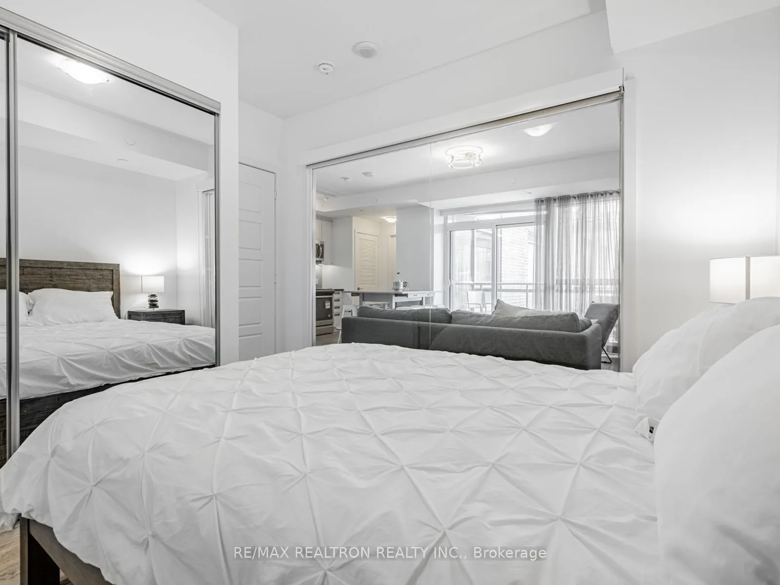 271 Sea Ray Avenue, #B303