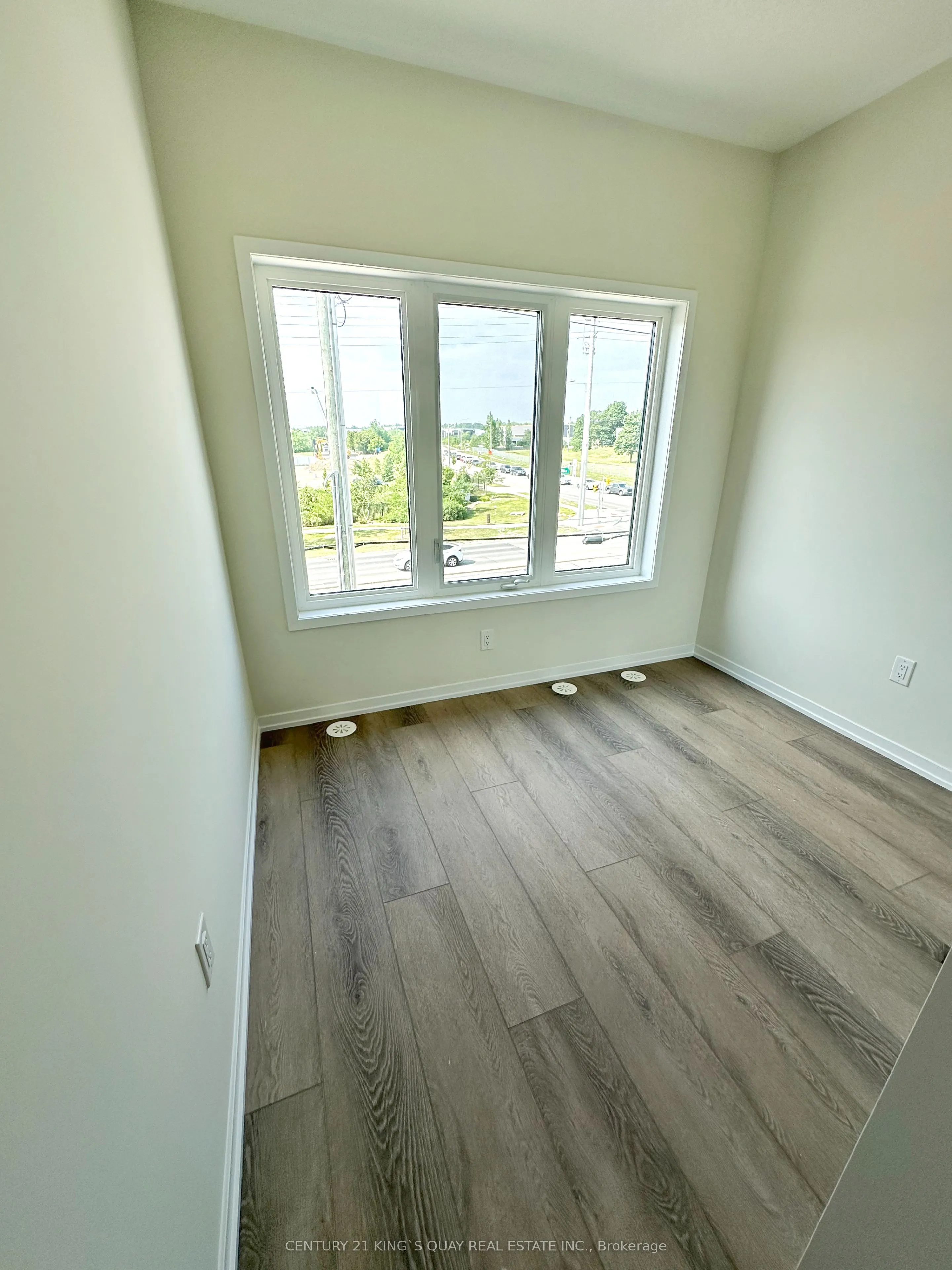 34 Matawin Lane, #NA