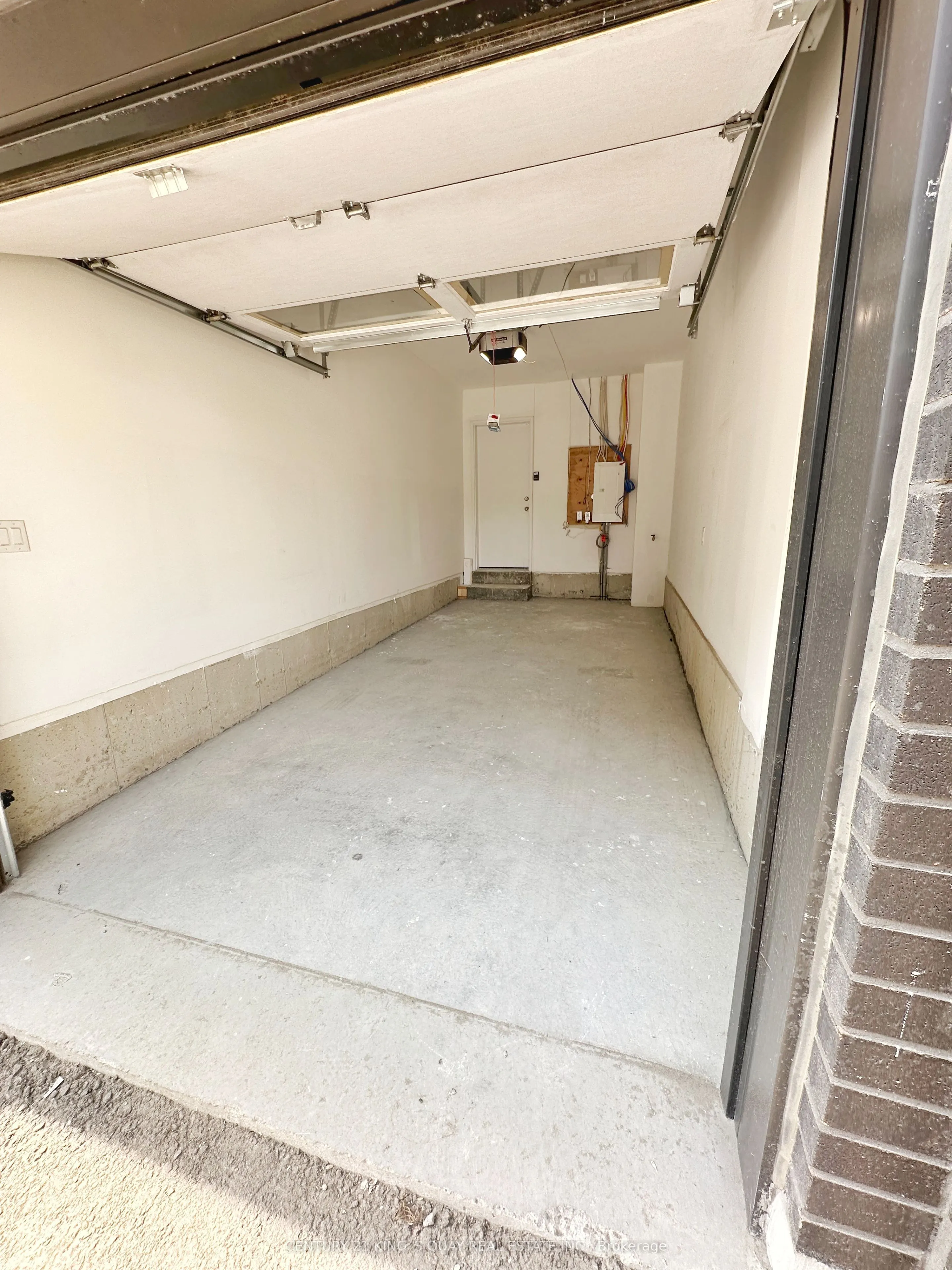 34 Matawin Lane, #NA