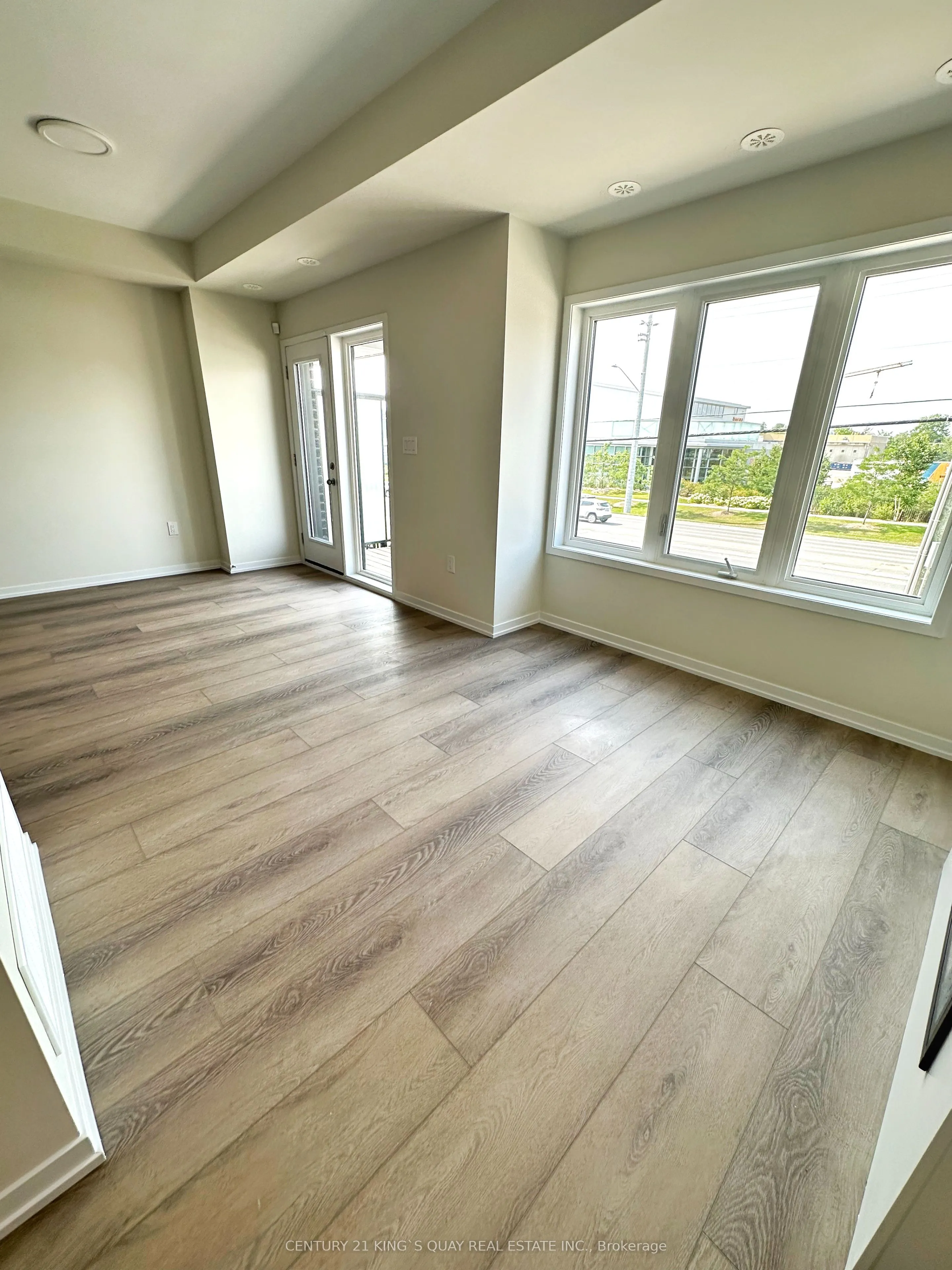 34 Matawin Lane, #NA