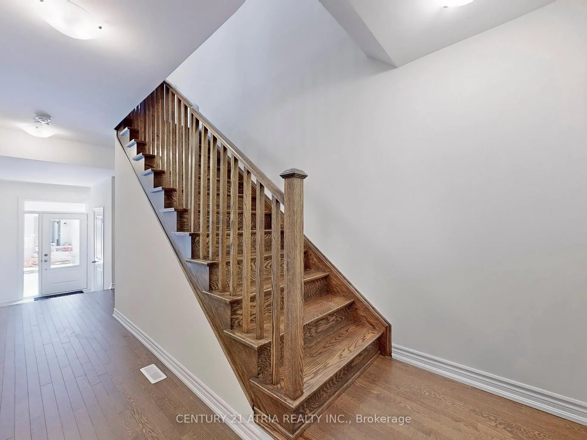 12 Gunton Street