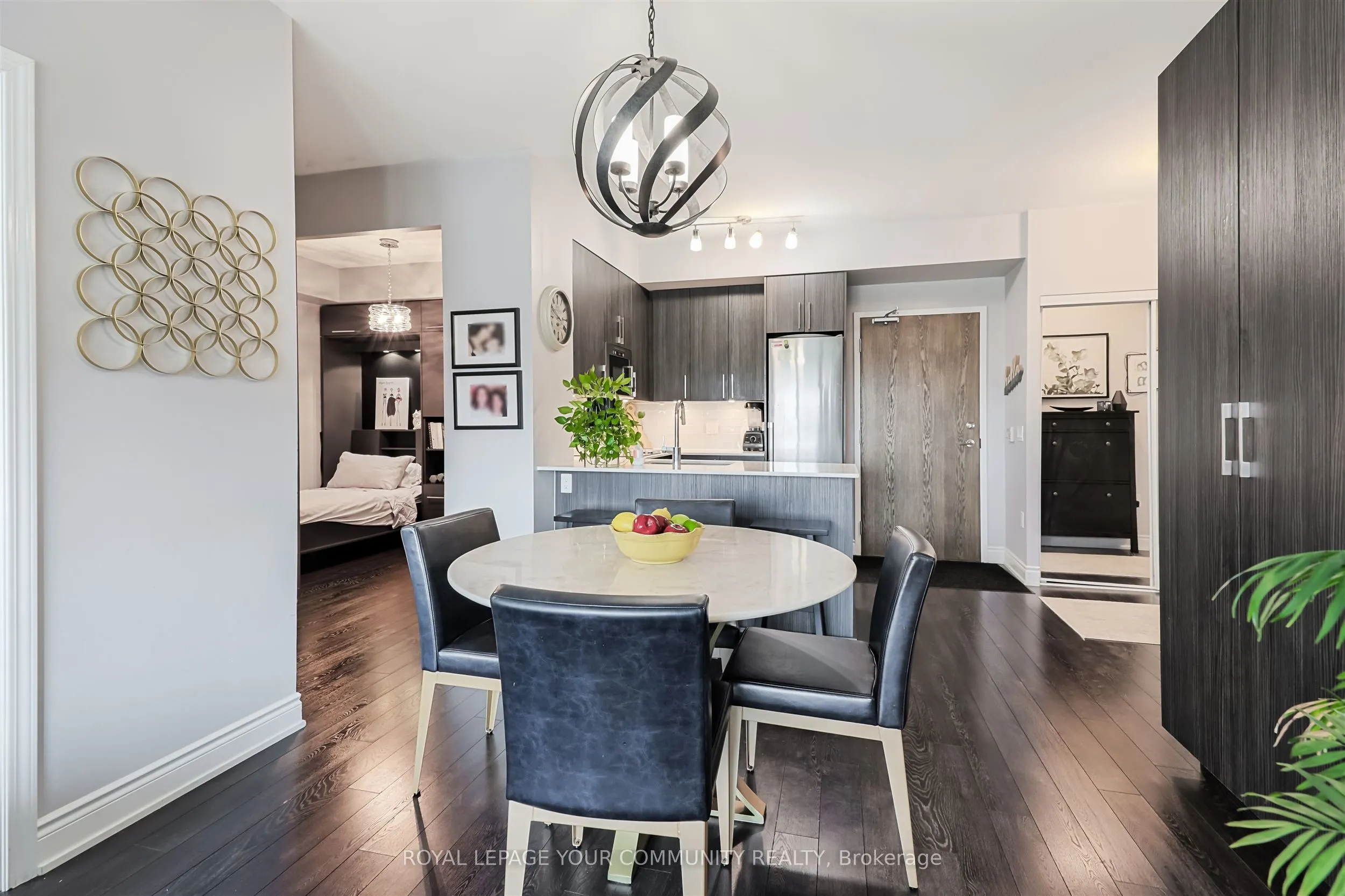 99 Eagle Rock Way S, #208