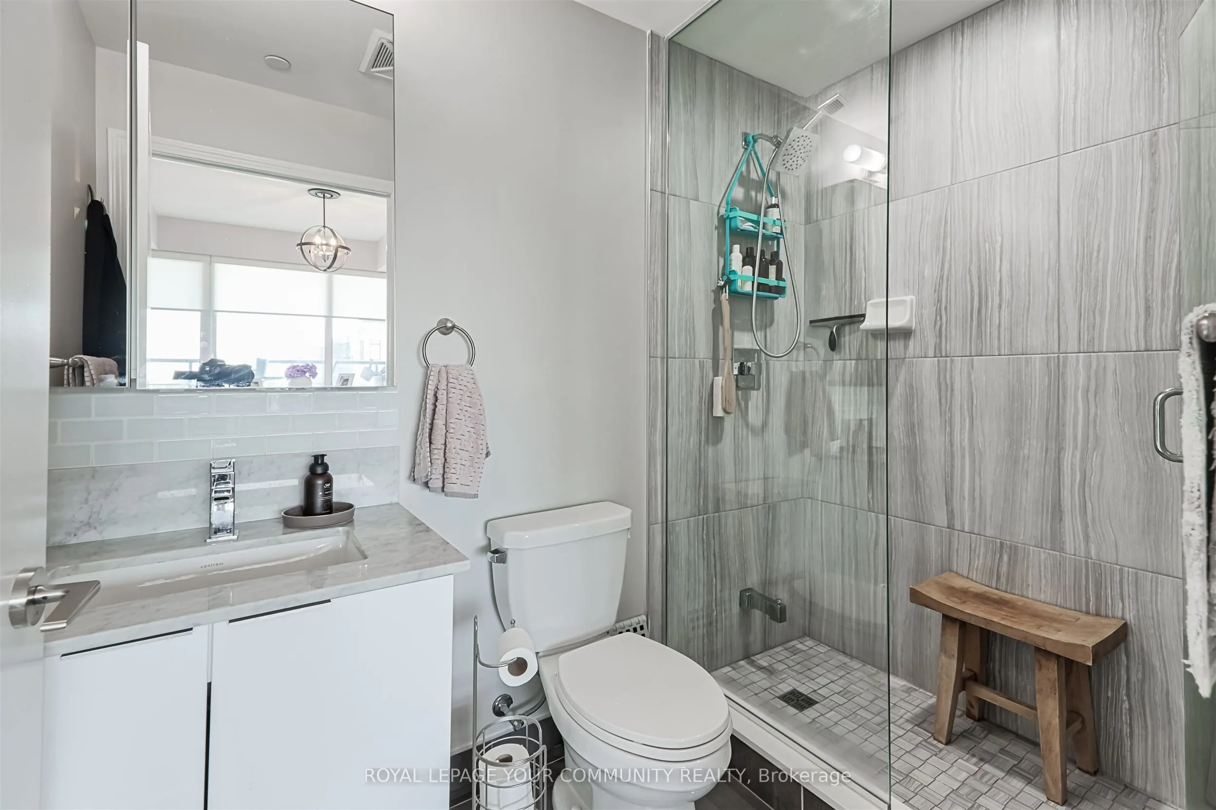 99 Eagle Rock Way S, #208