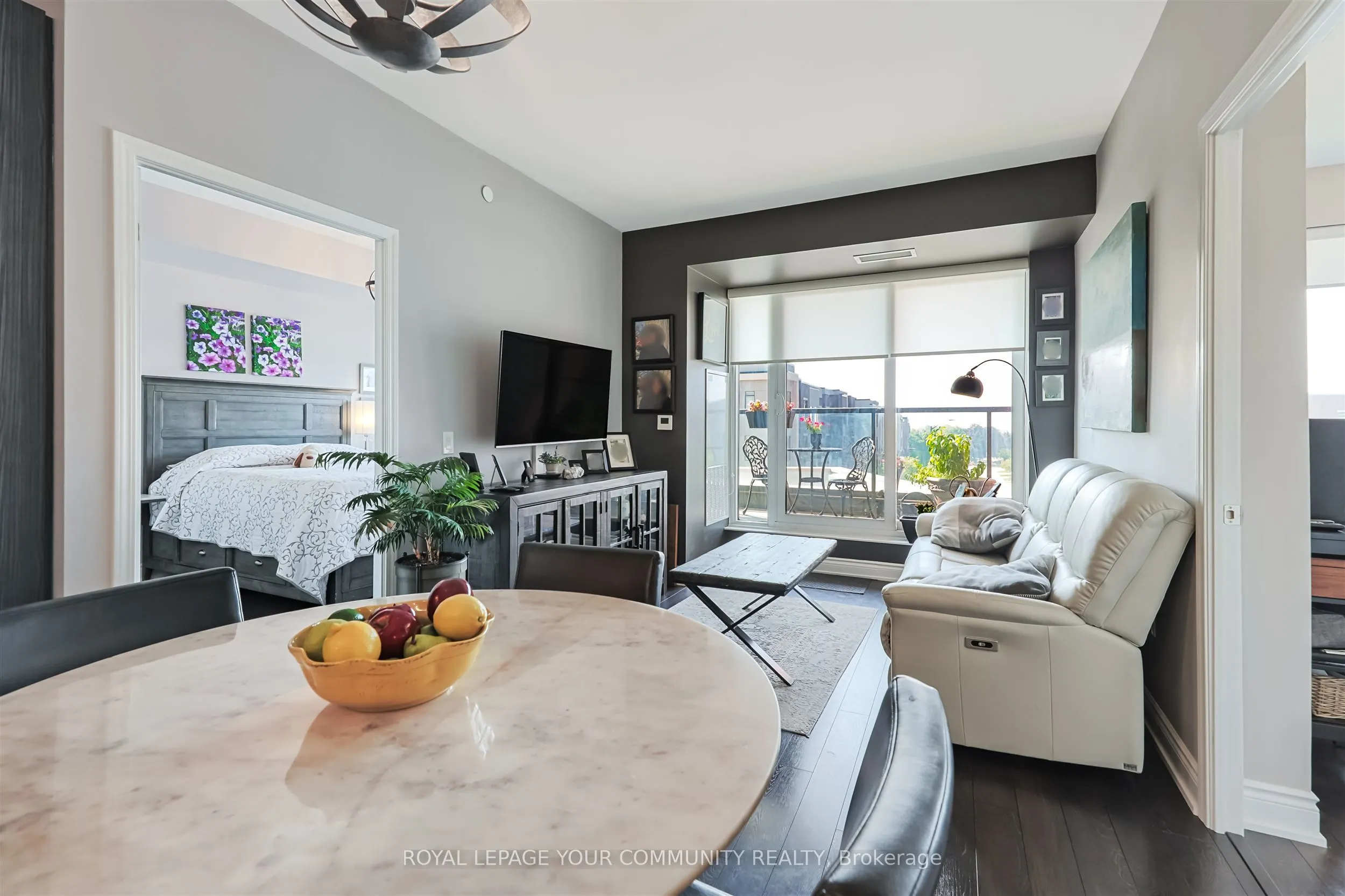 99 Eagle Rock Way S, #208