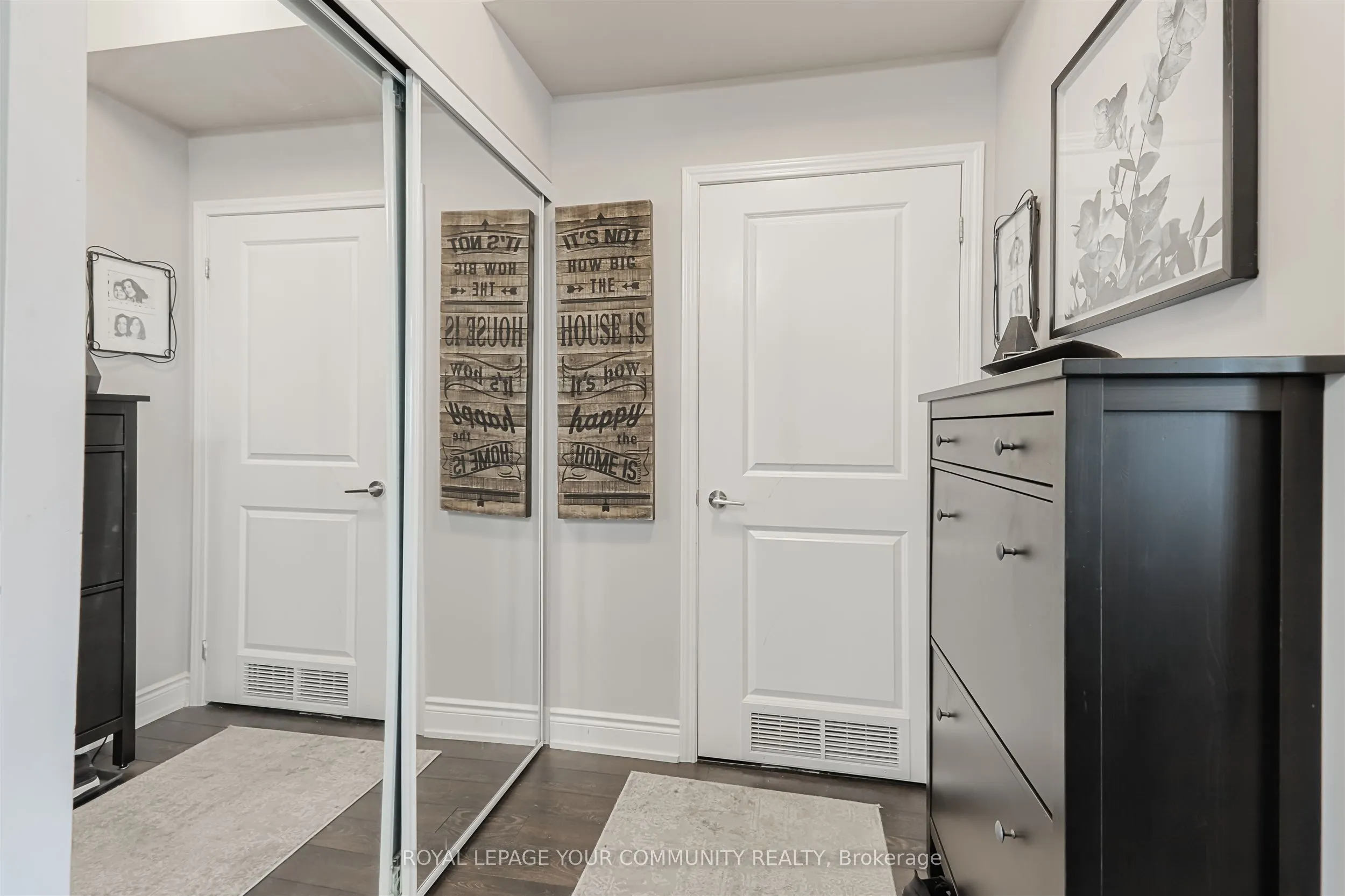 99 Eagle Rock Way S, #208