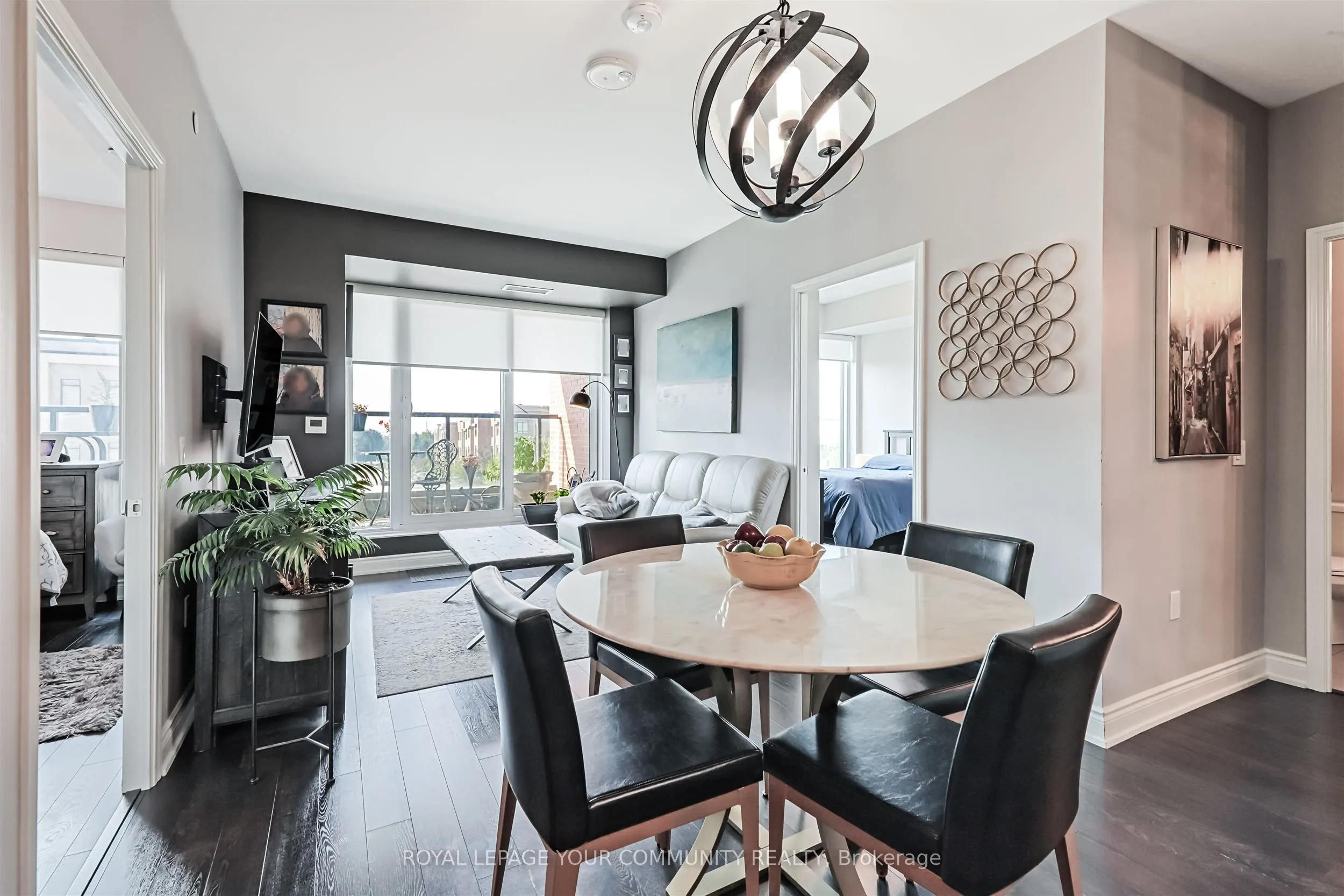 99 Eagle Rock Way S, #208