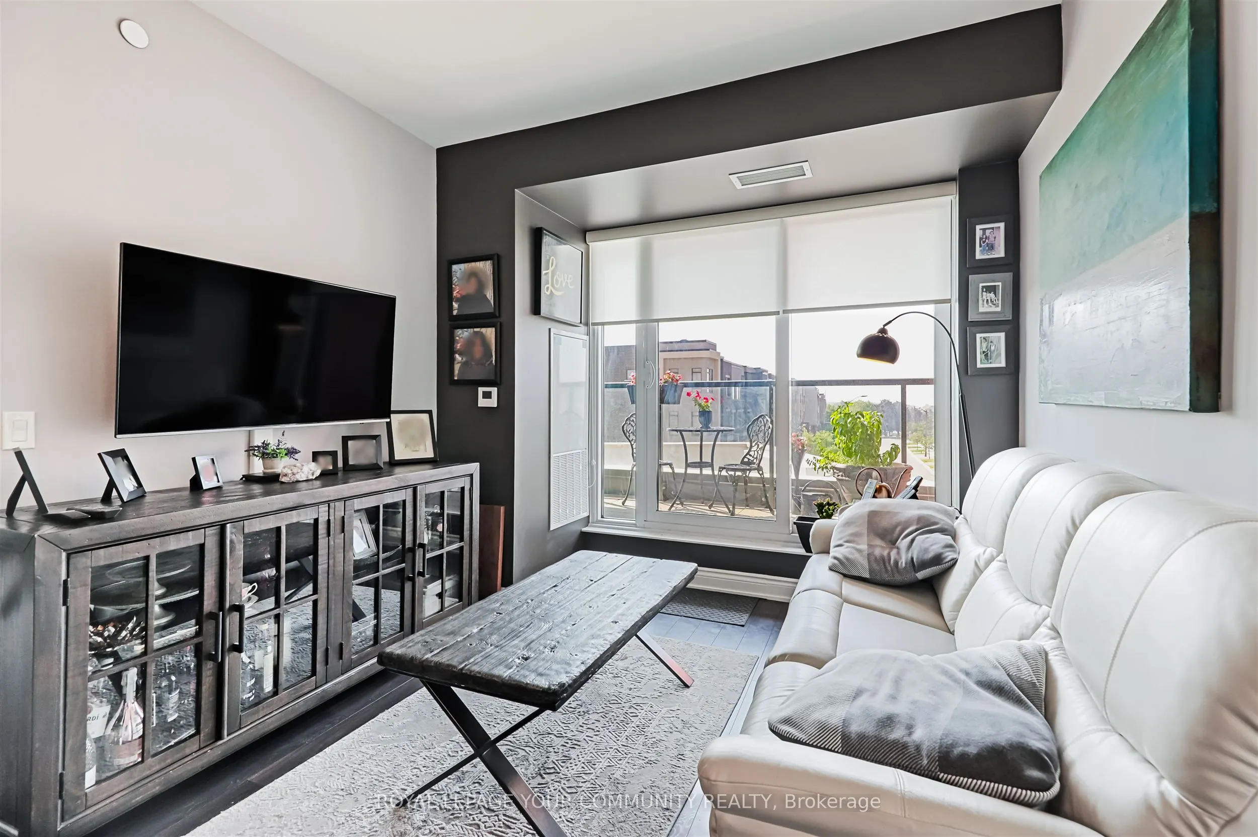 99 Eagle Rock Way S, #208