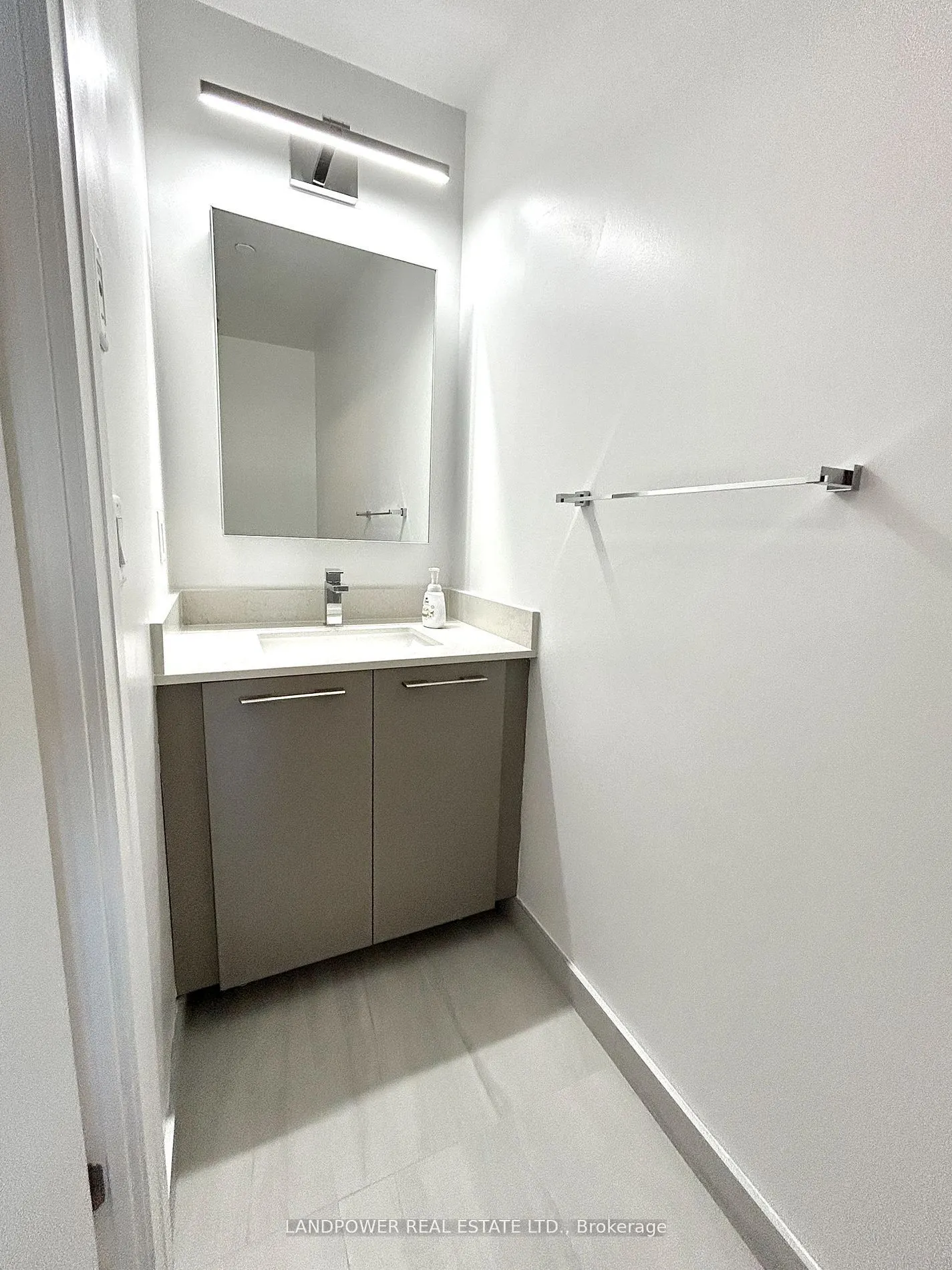 8 Water Walk Drive, #4211