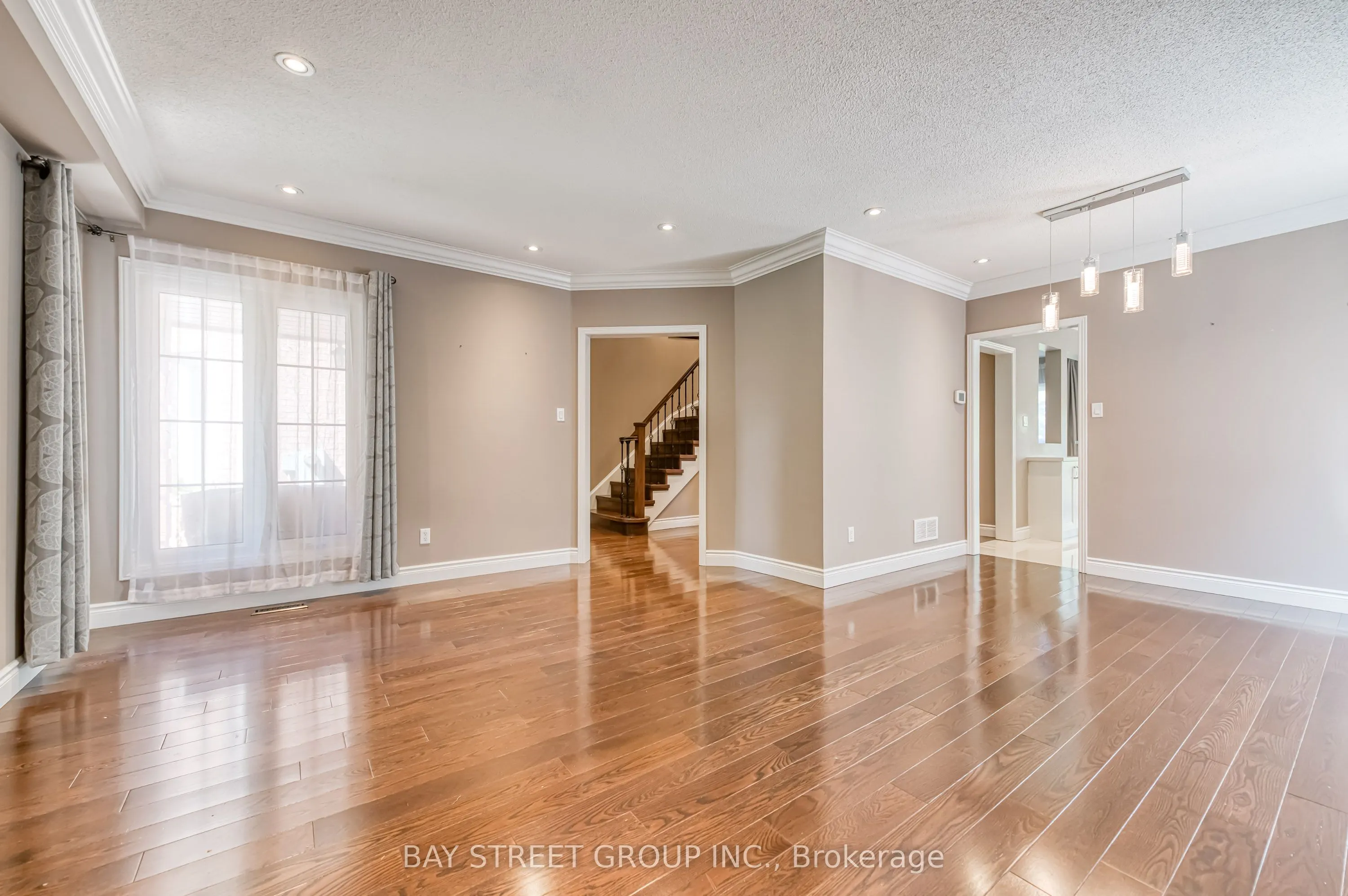 15 Glenbury Drive