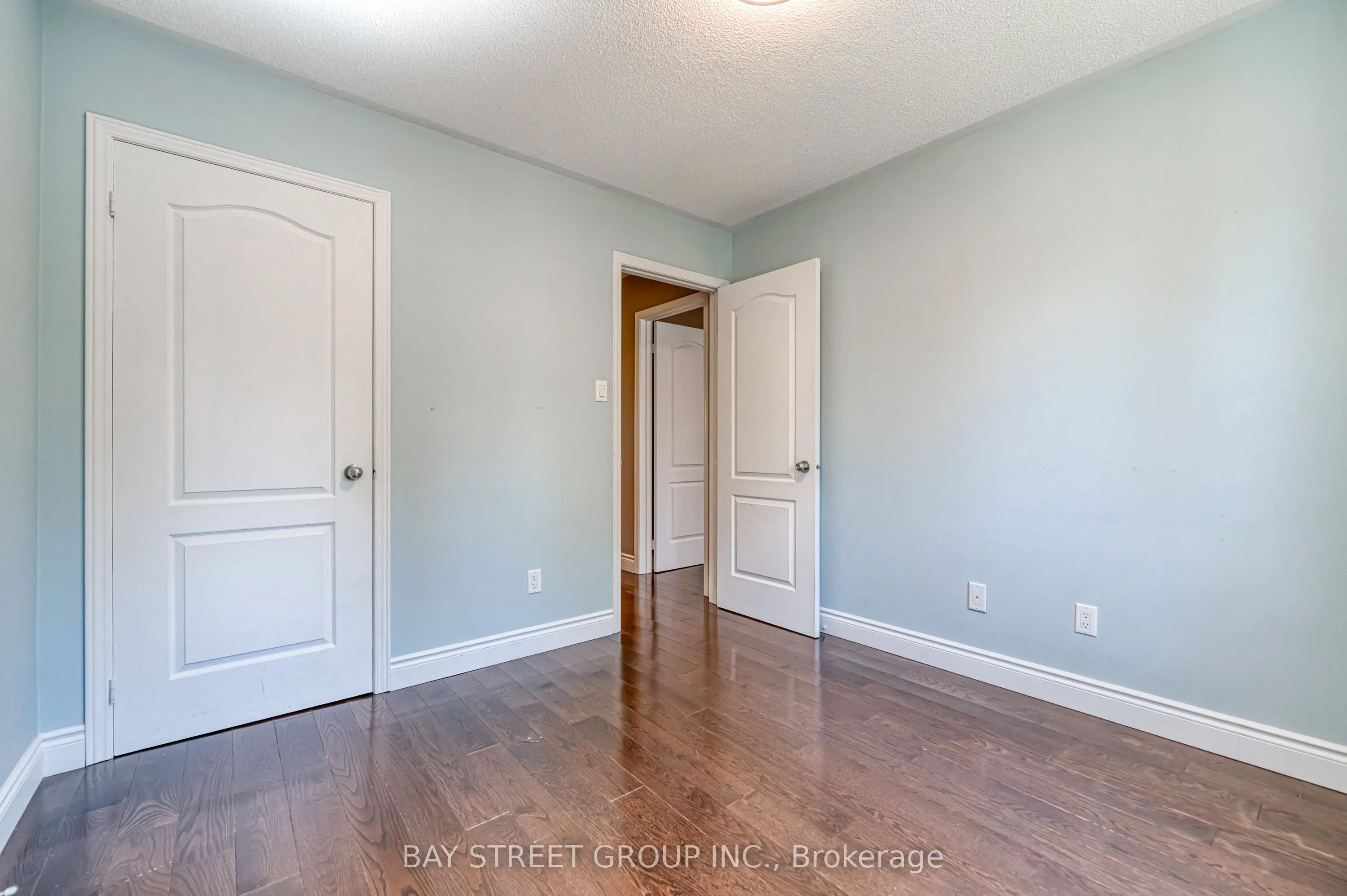 15 Glenbury Drive