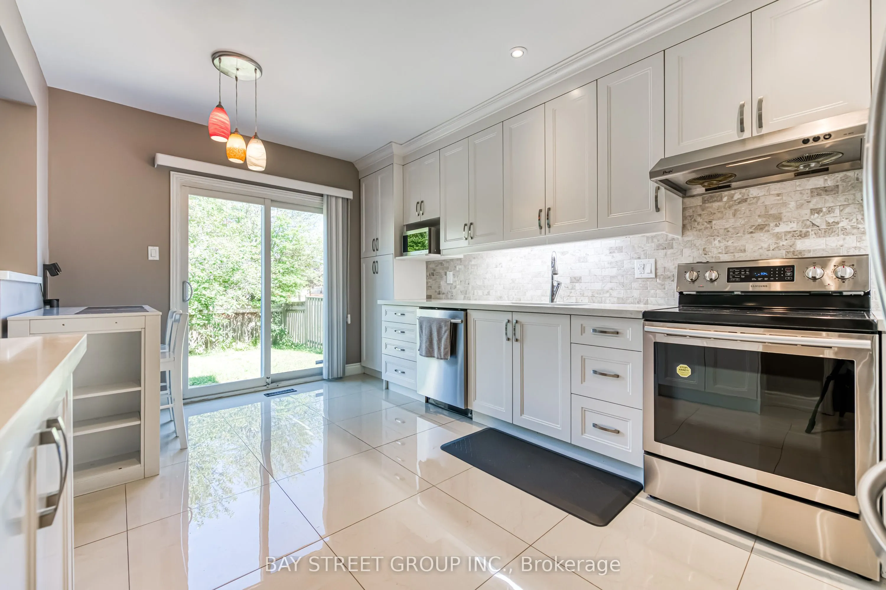 15 Glenbury Drive