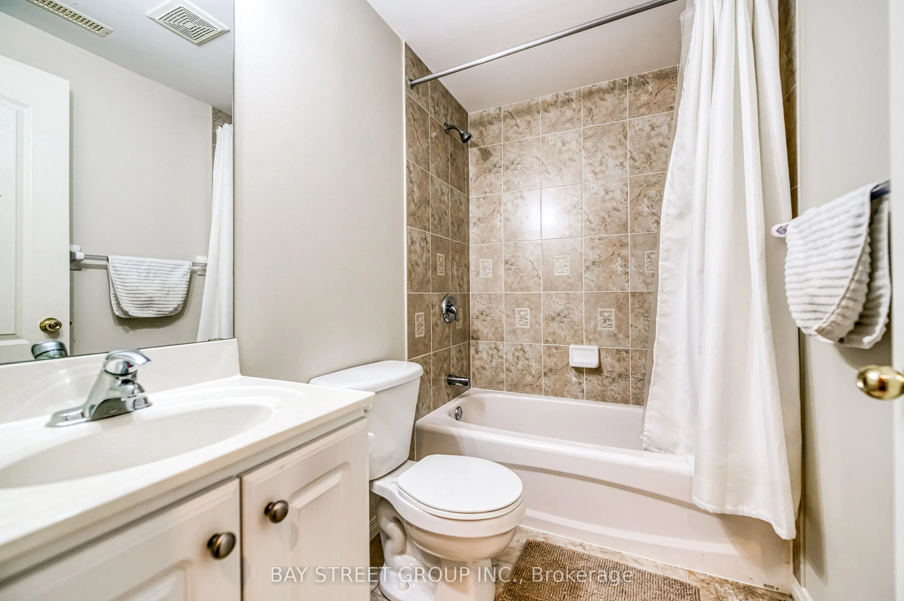 15 Glenbury Drive